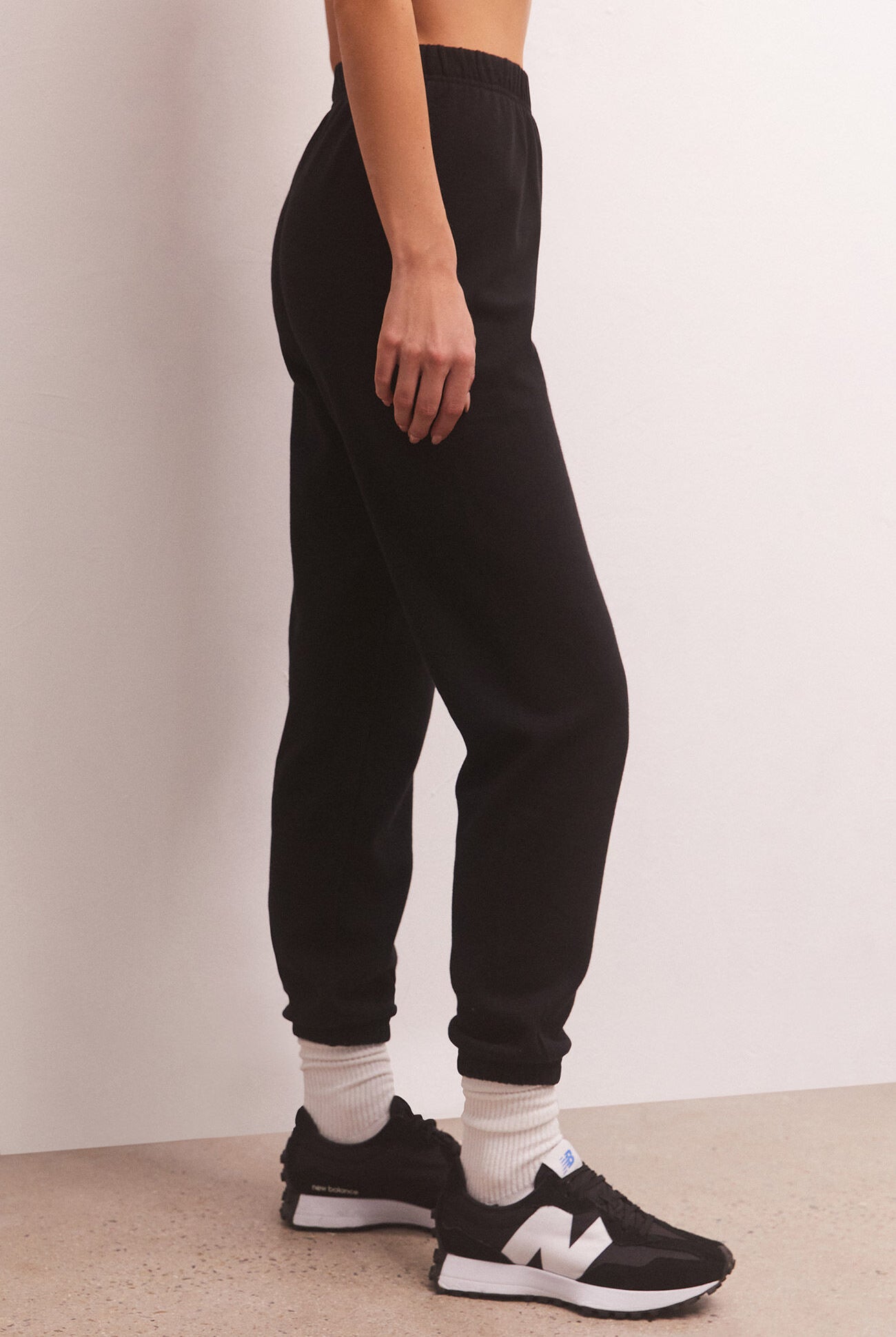 Classic Gym Jogger-Loungewear Bottoms-Vixen Collection, Day Spa and Women's Boutique Located in Seattle, Washington