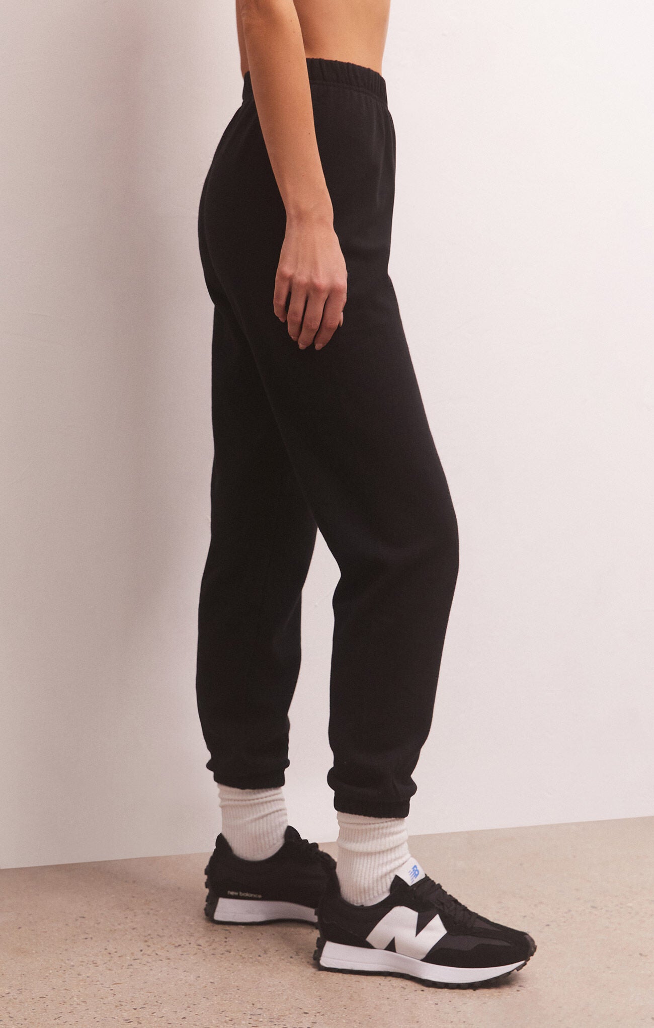 Classic Gym Jogger-Loungewear Bottoms-Vixen Collection, Day Spa and Women's Boutique Located in Seattle, Washington