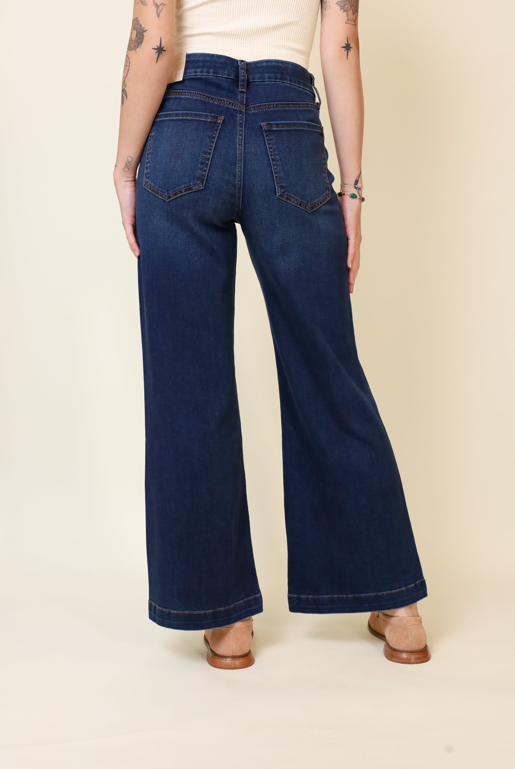 KUT Meg Patch Pocket Dark Wash-Denim-Vixen Collection, Day Spa and Women's Boutique Located in Seattle, Washington