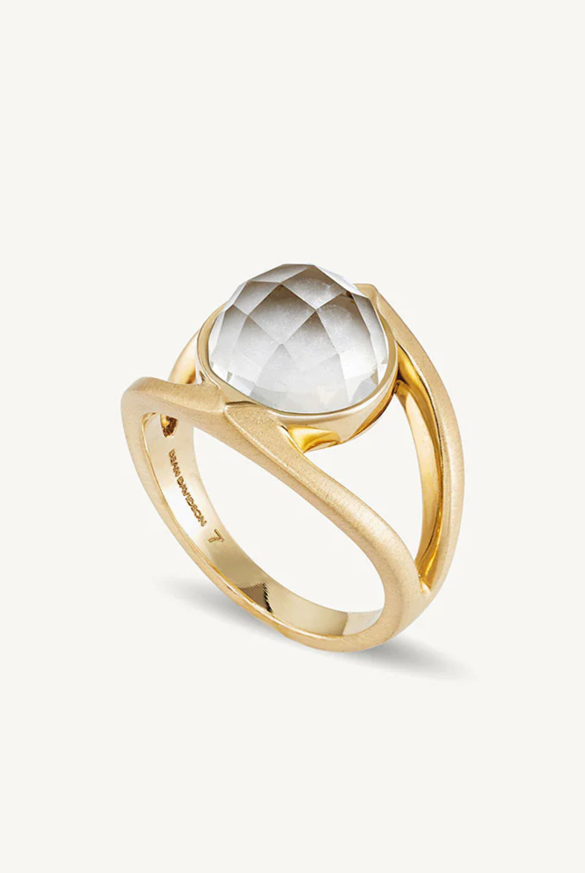 Mini Galleria Ring-Rings-Vixen Collection, Day Spa and Women's Boutique Located in Seattle, Washington
