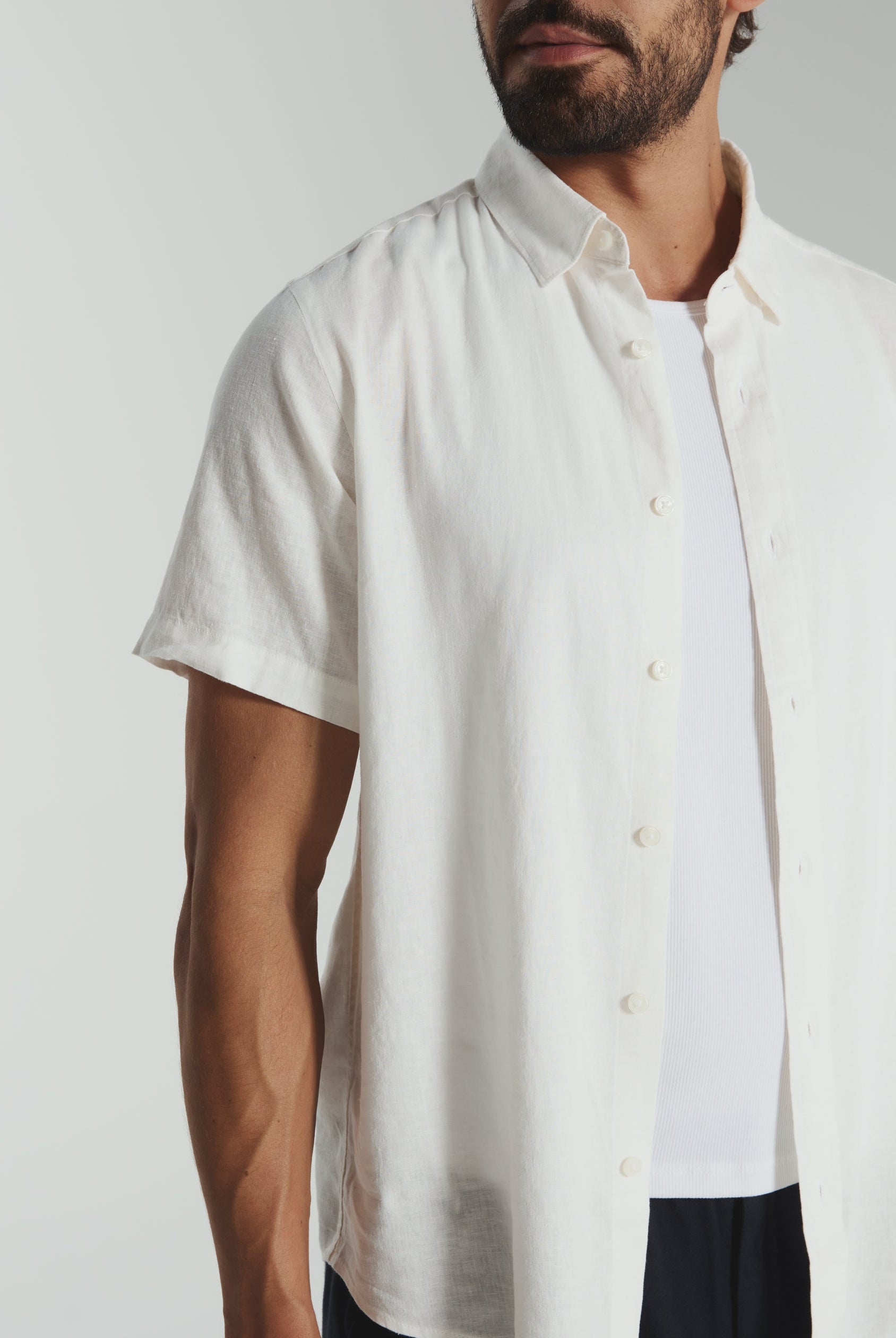 Oasis Short Sleeve Shirt-Men's Tops-Vixen Collection, Day Spa and Women's Boutique Located in Seattle, Washington