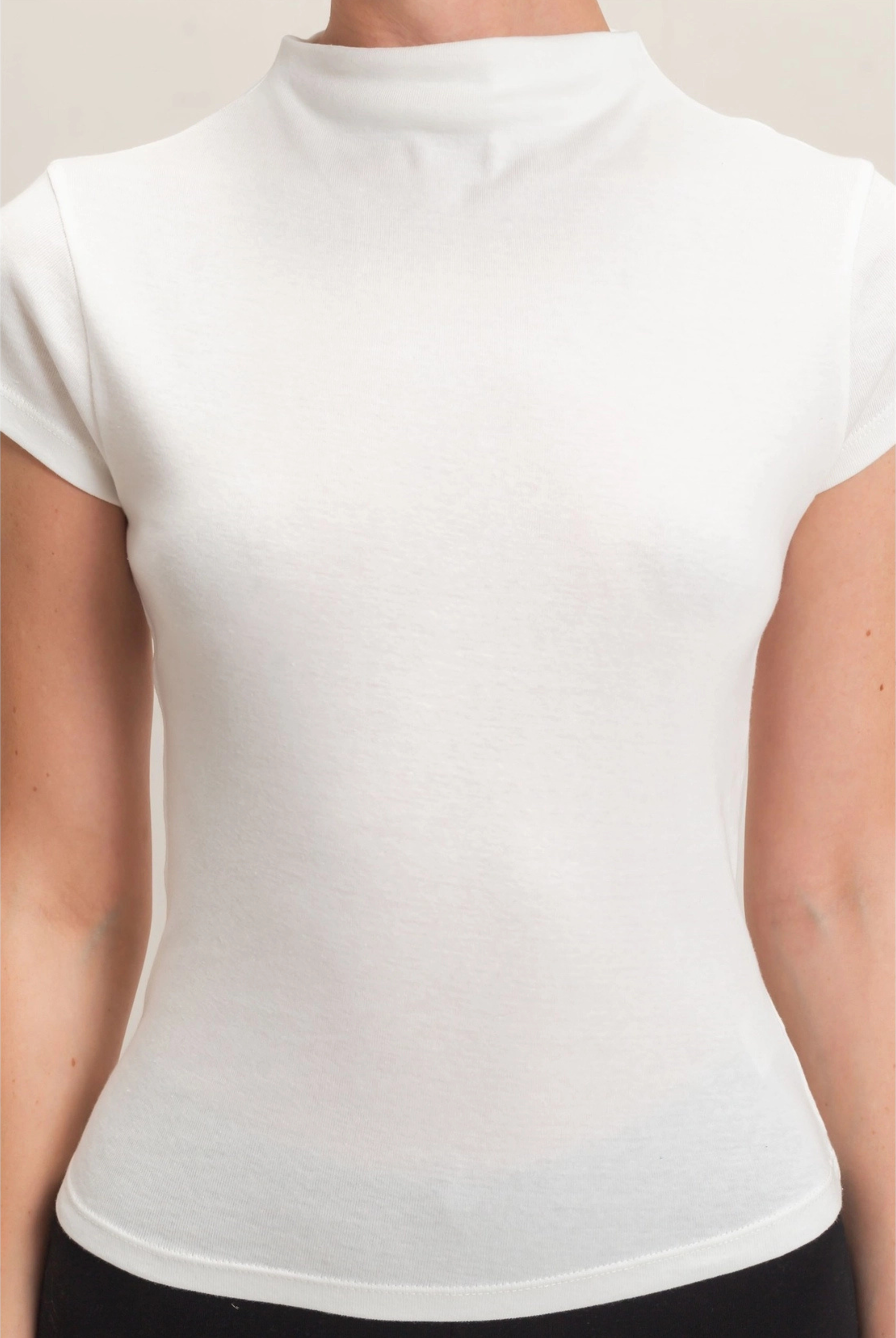 So Chic Top-Tops-Vixen Collection, Day Spa and Women's Boutique Located in Seattle, Washington