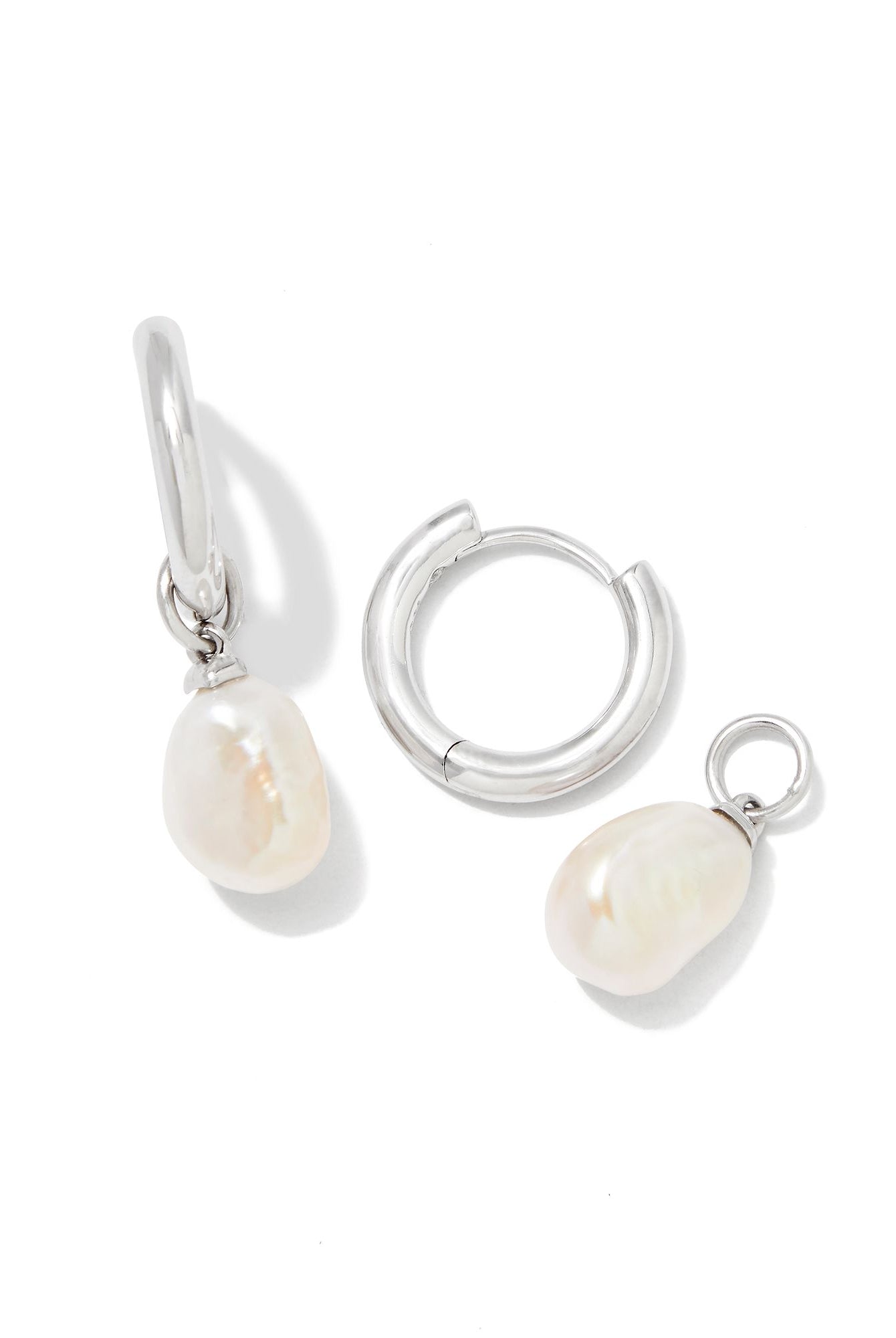 Willa Pearl Huggie Earrings-Earrings-Vixen Collection, Day Spa and Women's Boutique Located in Seattle, Washington
