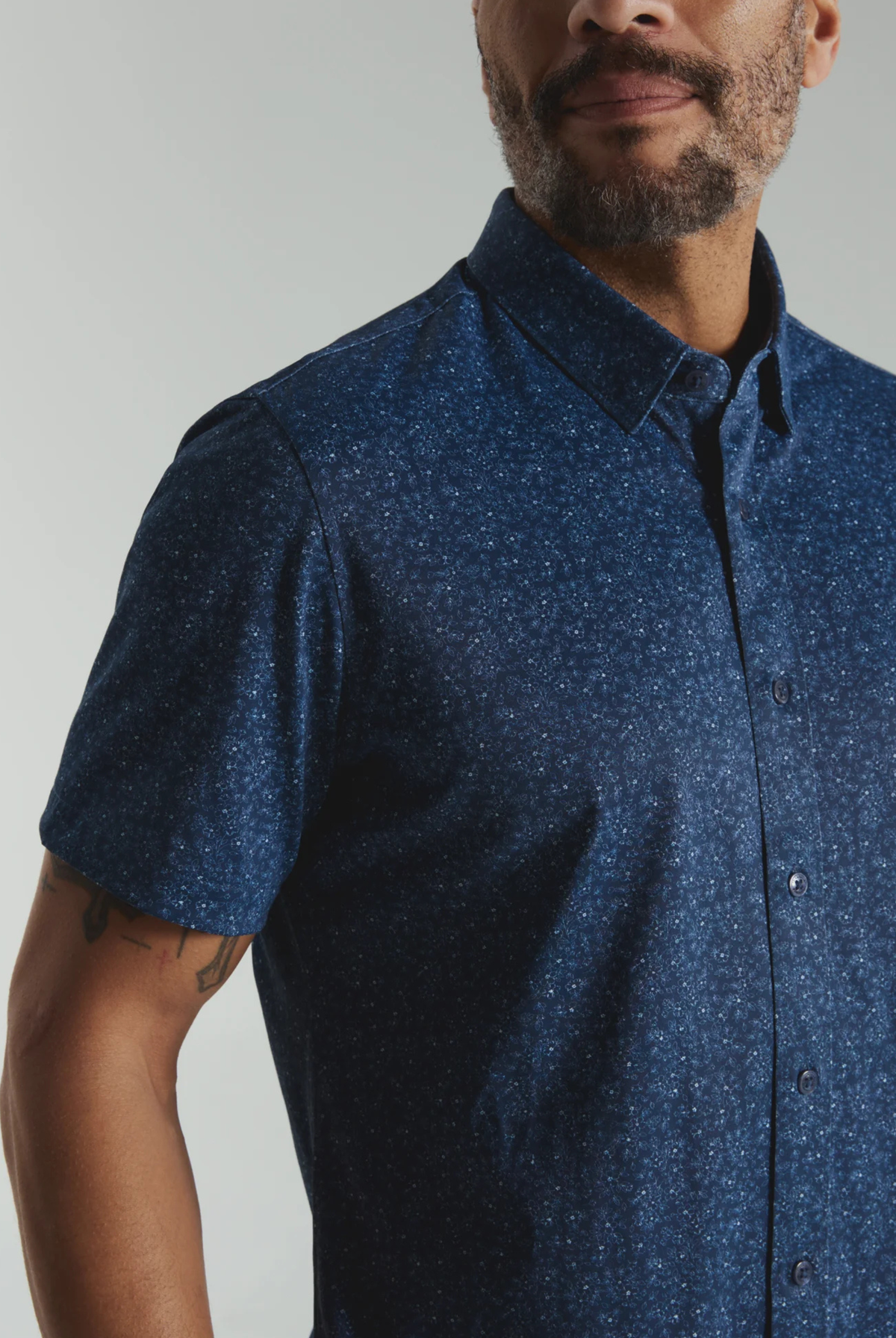 Velora Short Sleeve-Men's Tops-Vixen Collection, Day Spa and Women's Boutique Located in Seattle, Washington