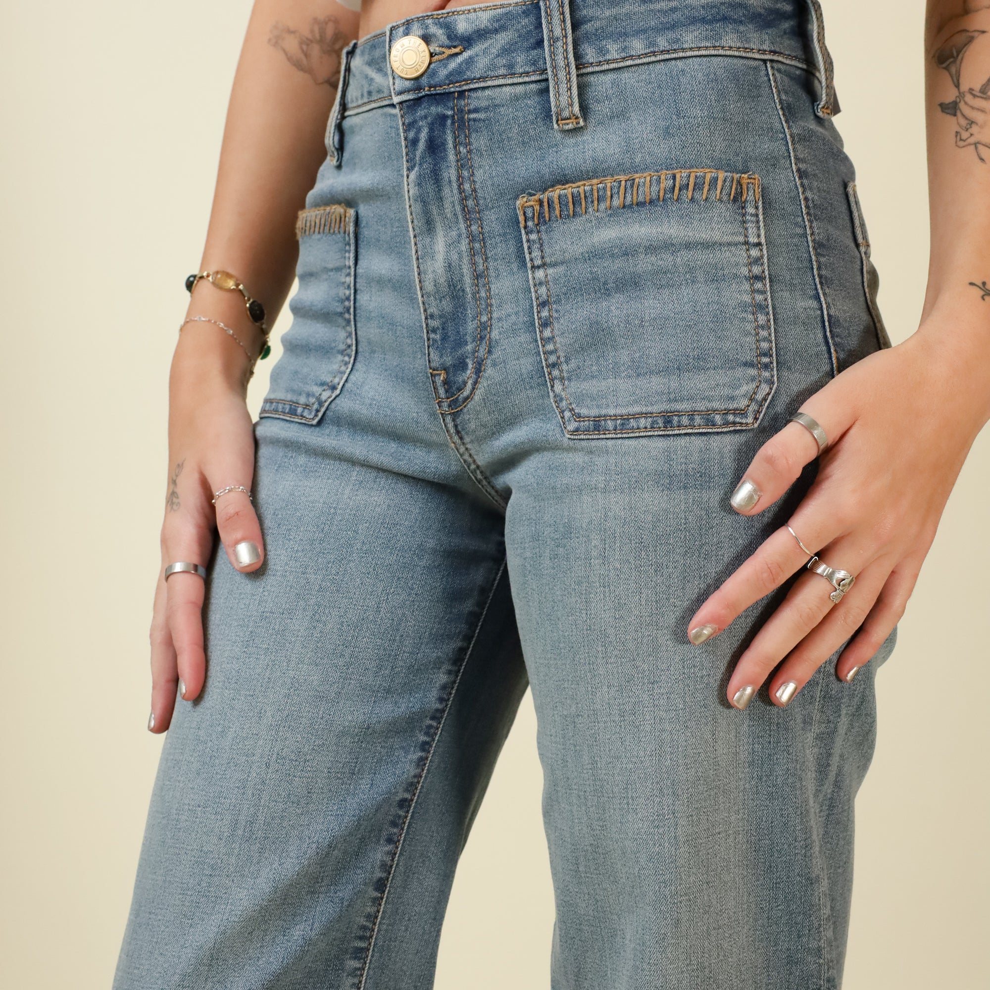KUT Meg High Rise Wide Leg Patch Pockets Jeans-Denim-Vixen Collection, Day Spa and Women's Boutique Located in Seattle, Washington
