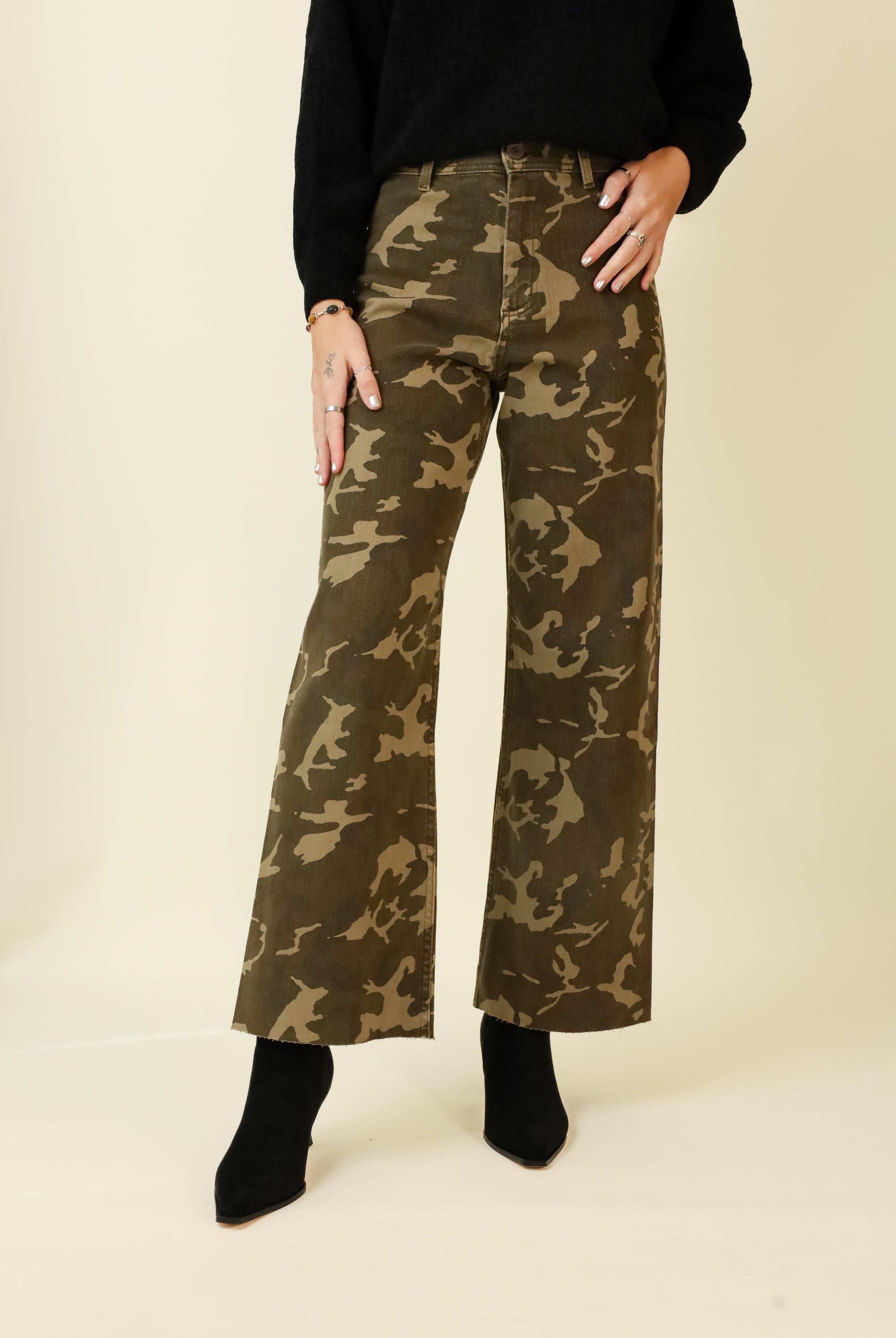 Tropicamo Muse Pants-Pants-Vixen Collection, Day Spa and Women's Boutique Located in Seattle, Washington