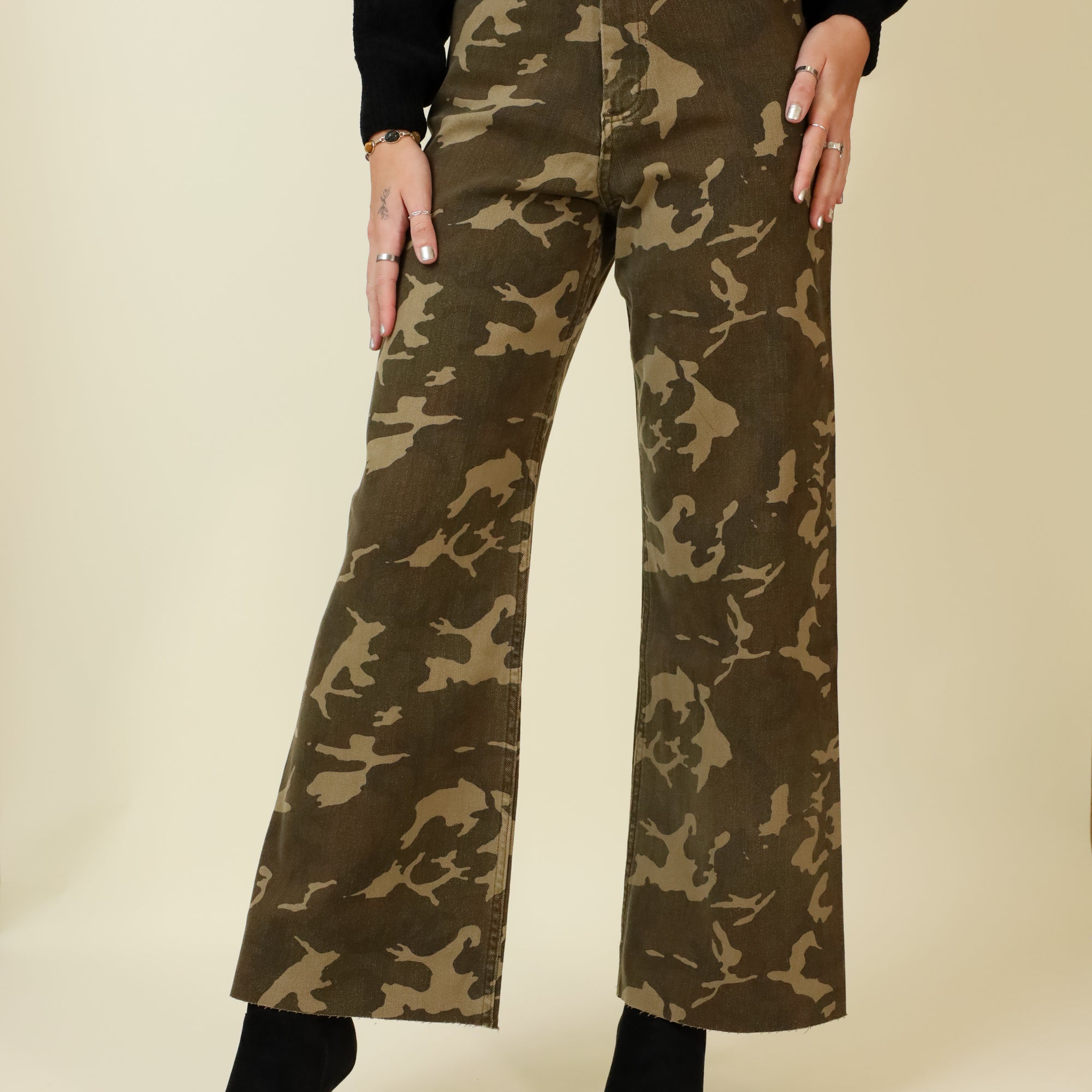 Tropicamo Muse Pants-Pants-Vixen Collection, Day Spa and Women's Boutique Located in Seattle, Washington
