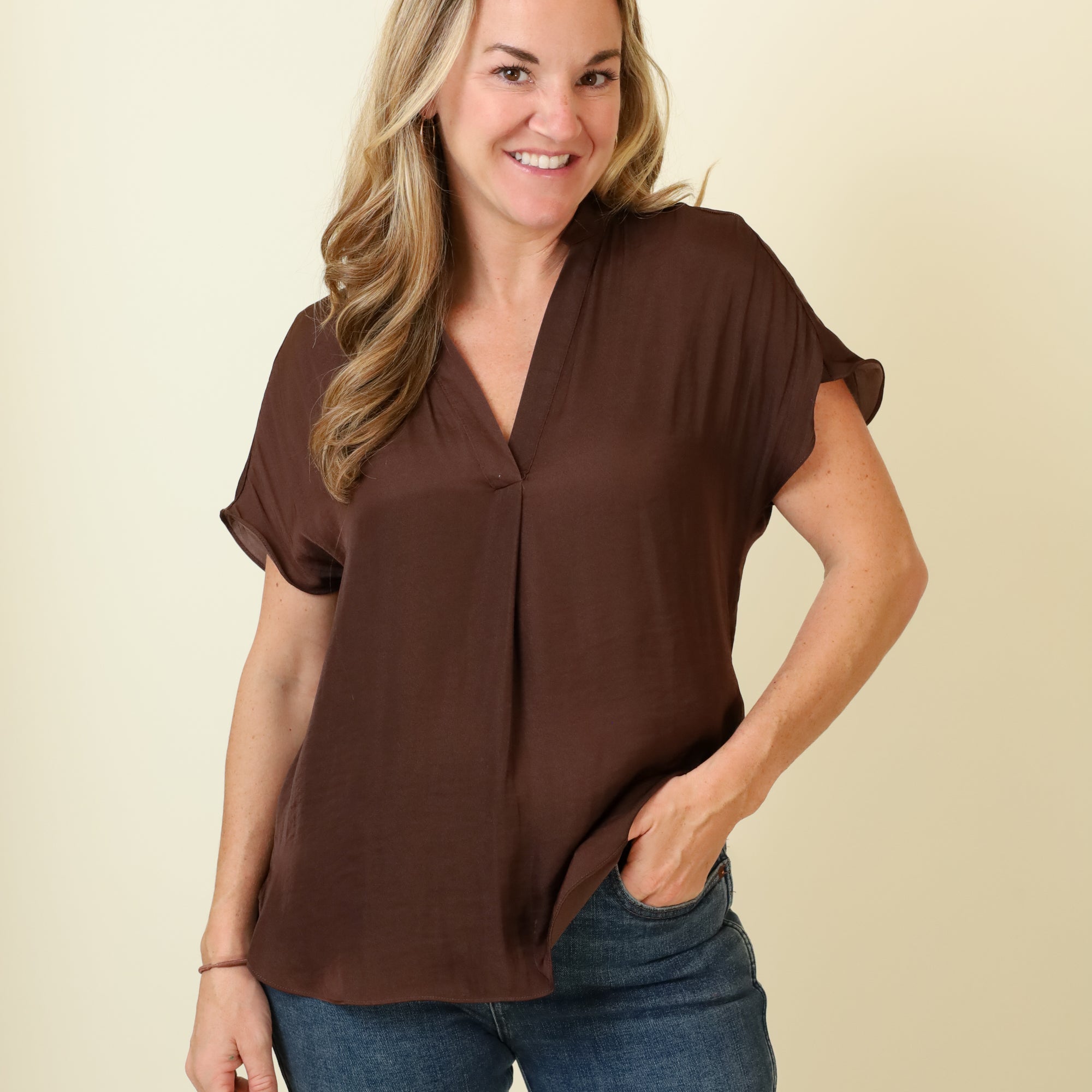 Mindy Top Naturals-Short Sleeves-Vixen Collection, Day Spa and Women's Boutique Located in Seattle, Washington