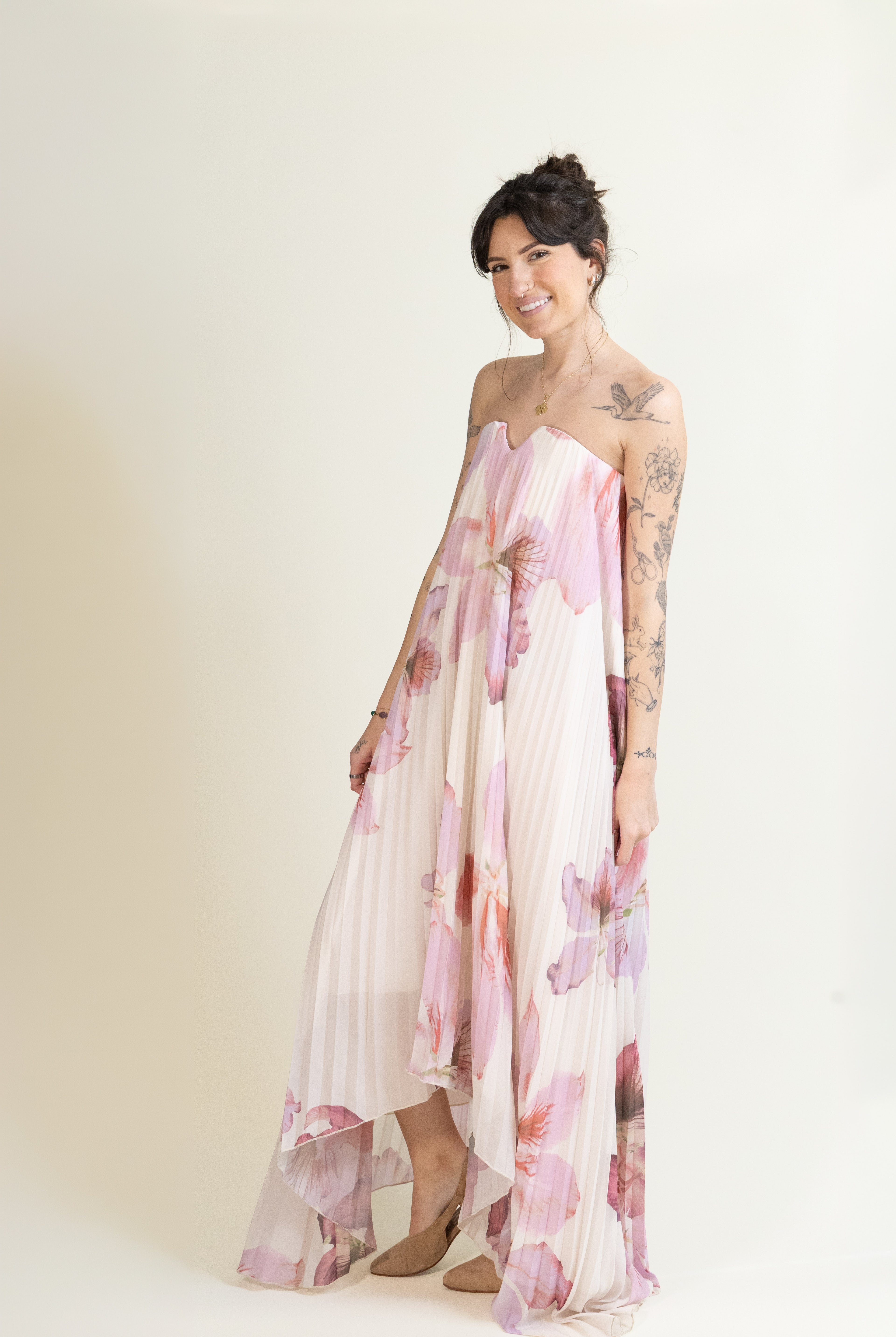Laelia Whisper Maxi Dress-Dresses-Vixen Collection, Day Spa and Women's Boutique Located in Seattle, Washington