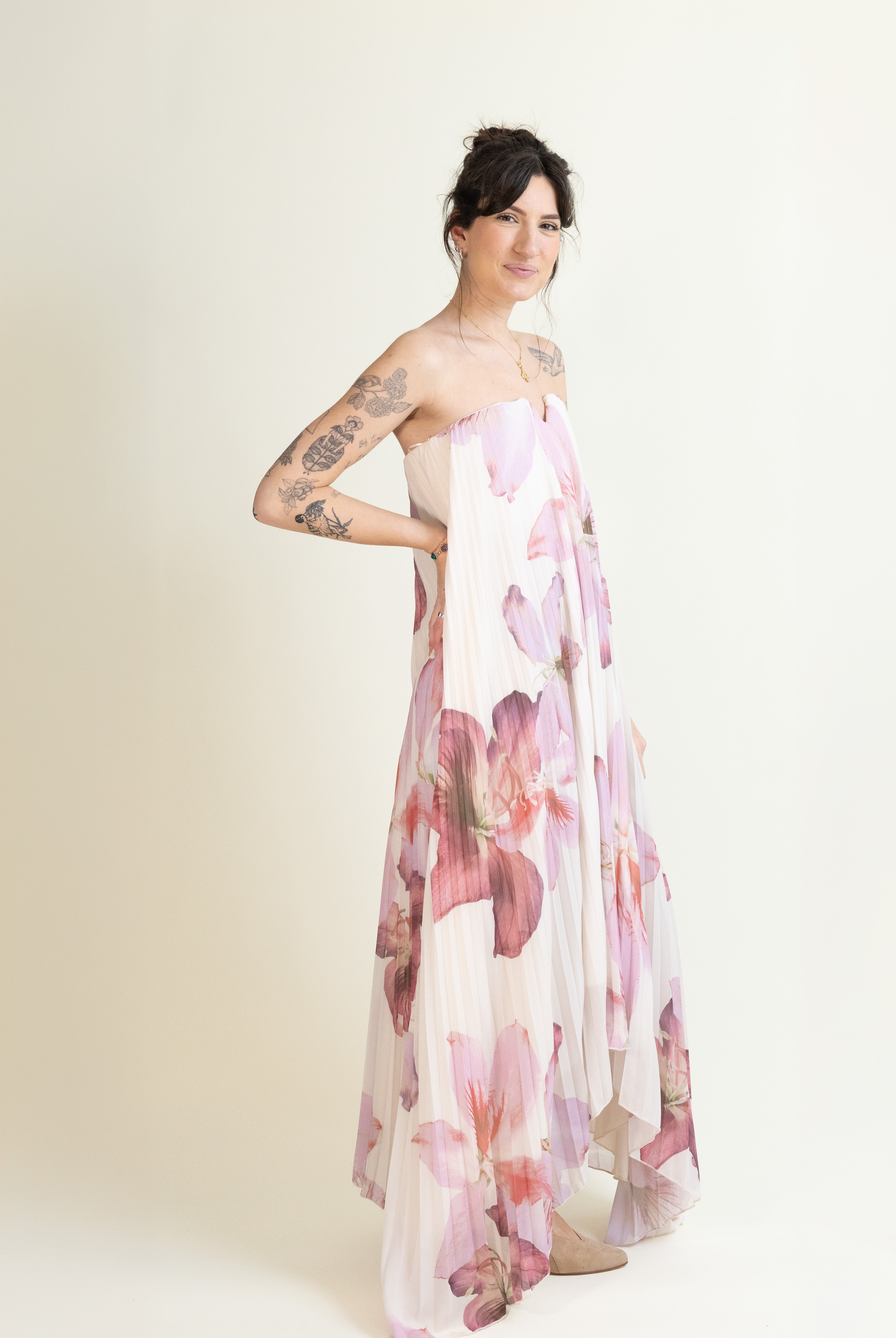 Laelia Whisper Maxi Dress-Dresses-Vixen Collection, Day Spa and Women's Boutique Located in Seattle, Washington