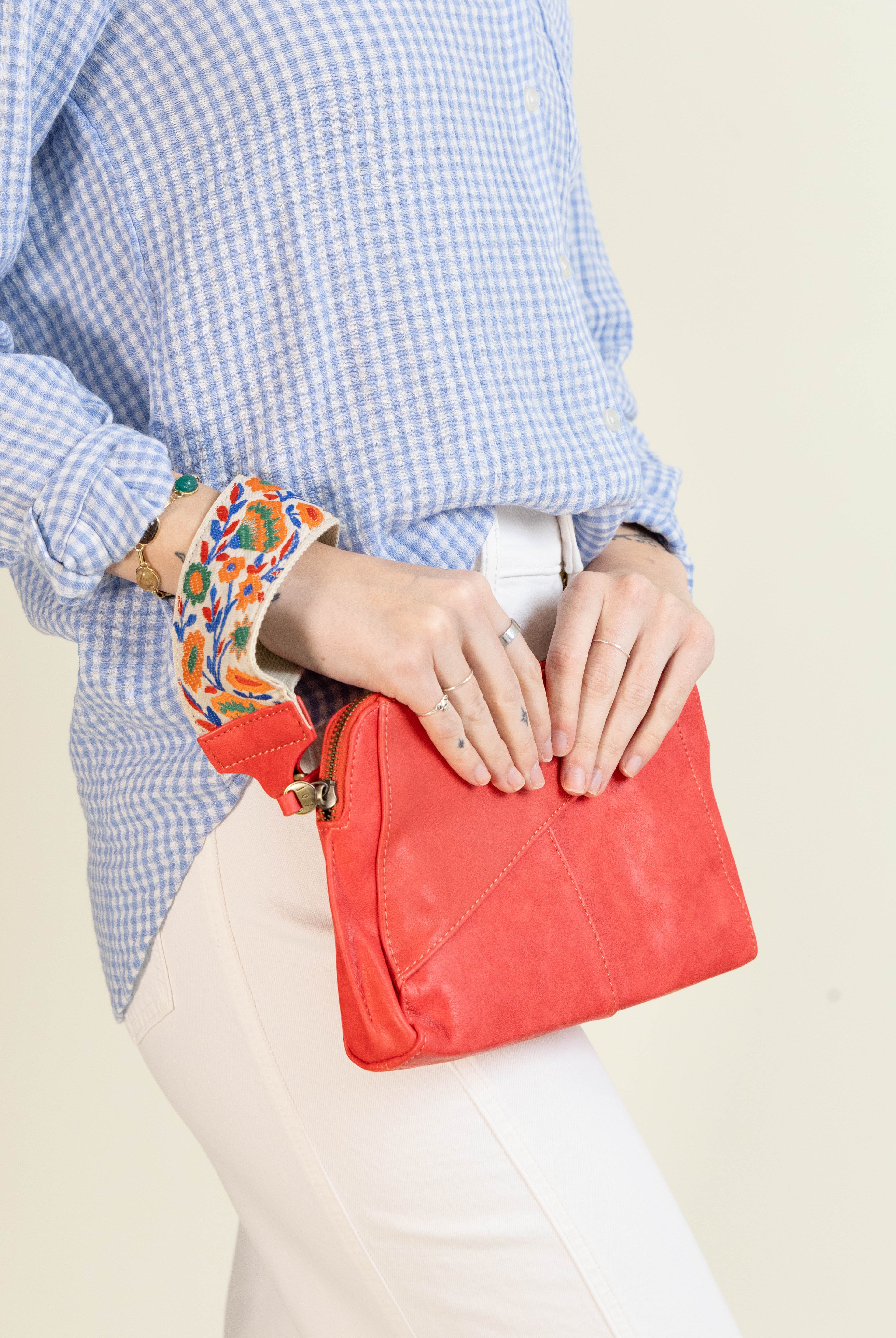 Vixen Faves Gigi Woven Strap Bag-Bags + Wallets-Vixen Collection, Day Spa and Women's Boutique Located in Seattle, Washington