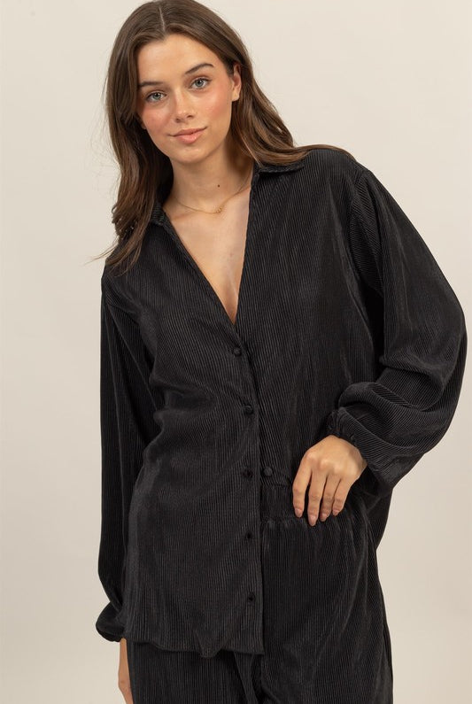 Dark Noir Two-Piece-Loungewear Set-Vixen Collection, Day Spa and Women's Boutique Located in Seattle, Washington