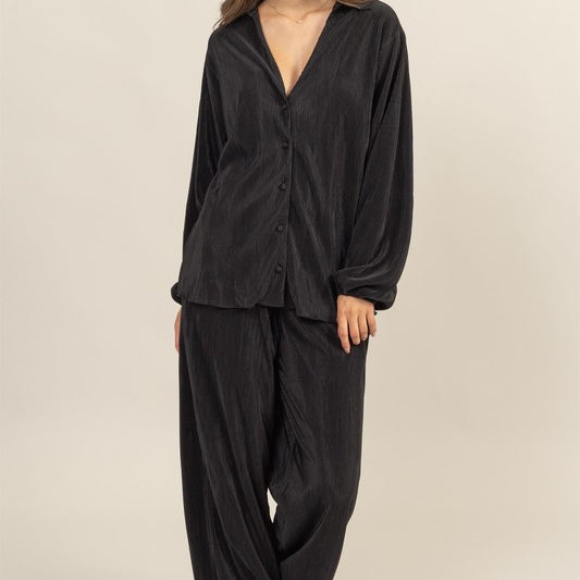Dark Noir Two-Piece-Loungewear Set-Vixen Collection, Day Spa and Women's Boutique Located in Seattle, Washington