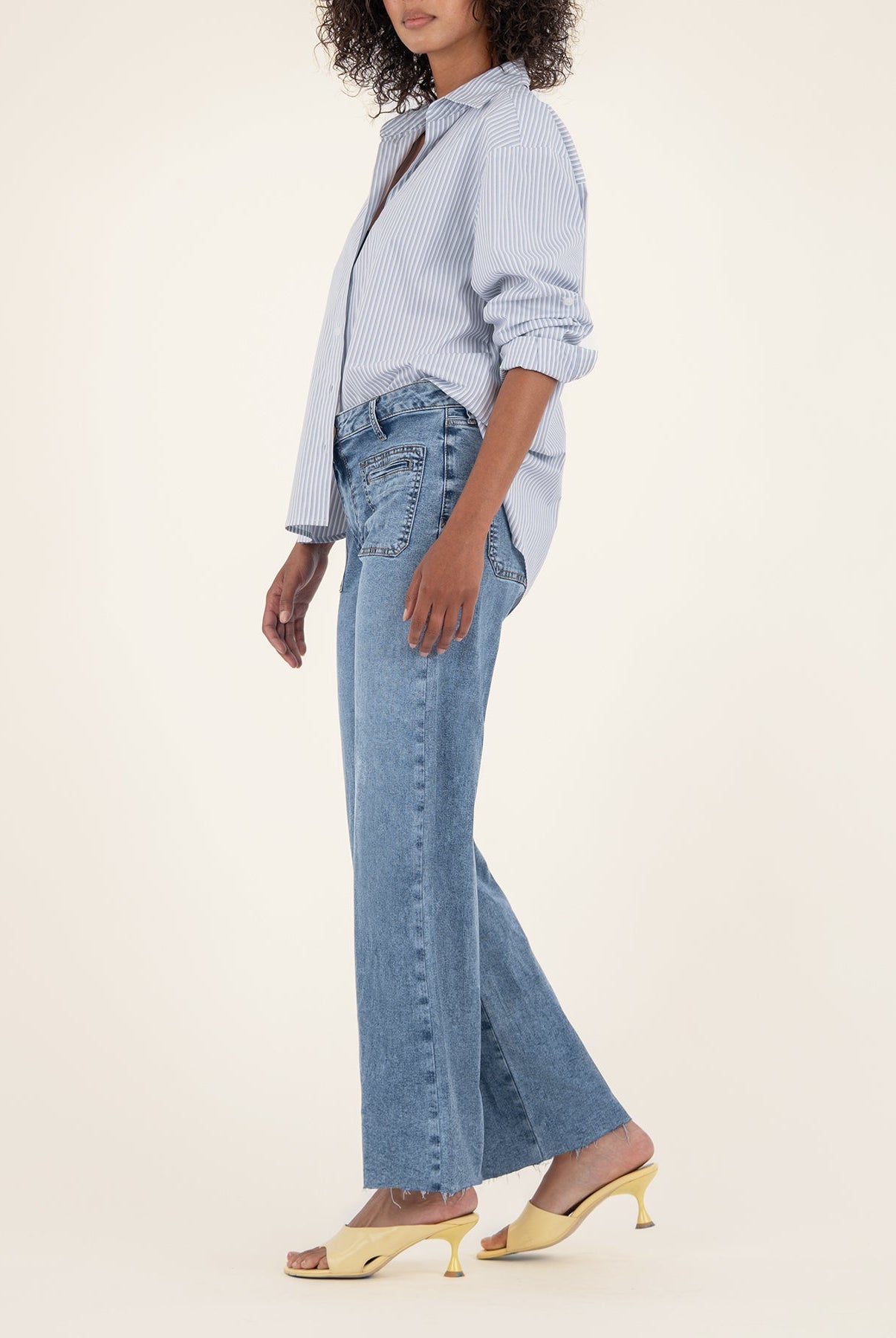 Meg Wide Leg Patch Pocket Jeans-Denim-Vixen Collection, Day Spa and Women's Boutique Located in Seattle, Washington