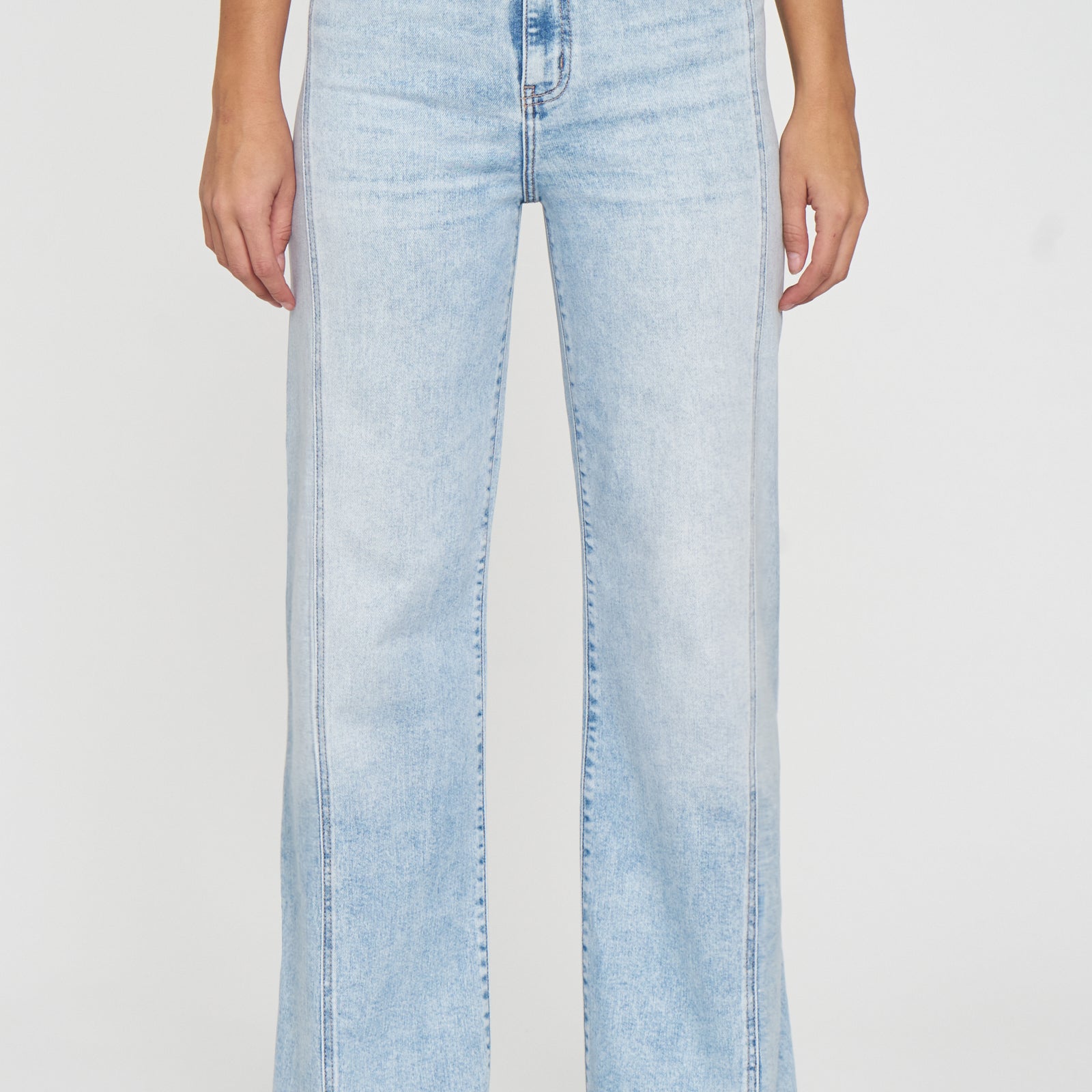 DAZE Far Out w Seam-Denim-Vixen Collection, Day Spa and Women's Boutique Located in Seattle, Washington