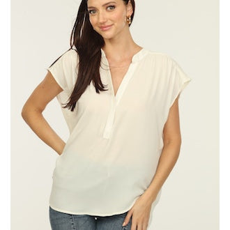 Anne Blouse-Short Sleeves-Vixen Collection, Day Spa and Women's Boutique Located in Seattle, Washington