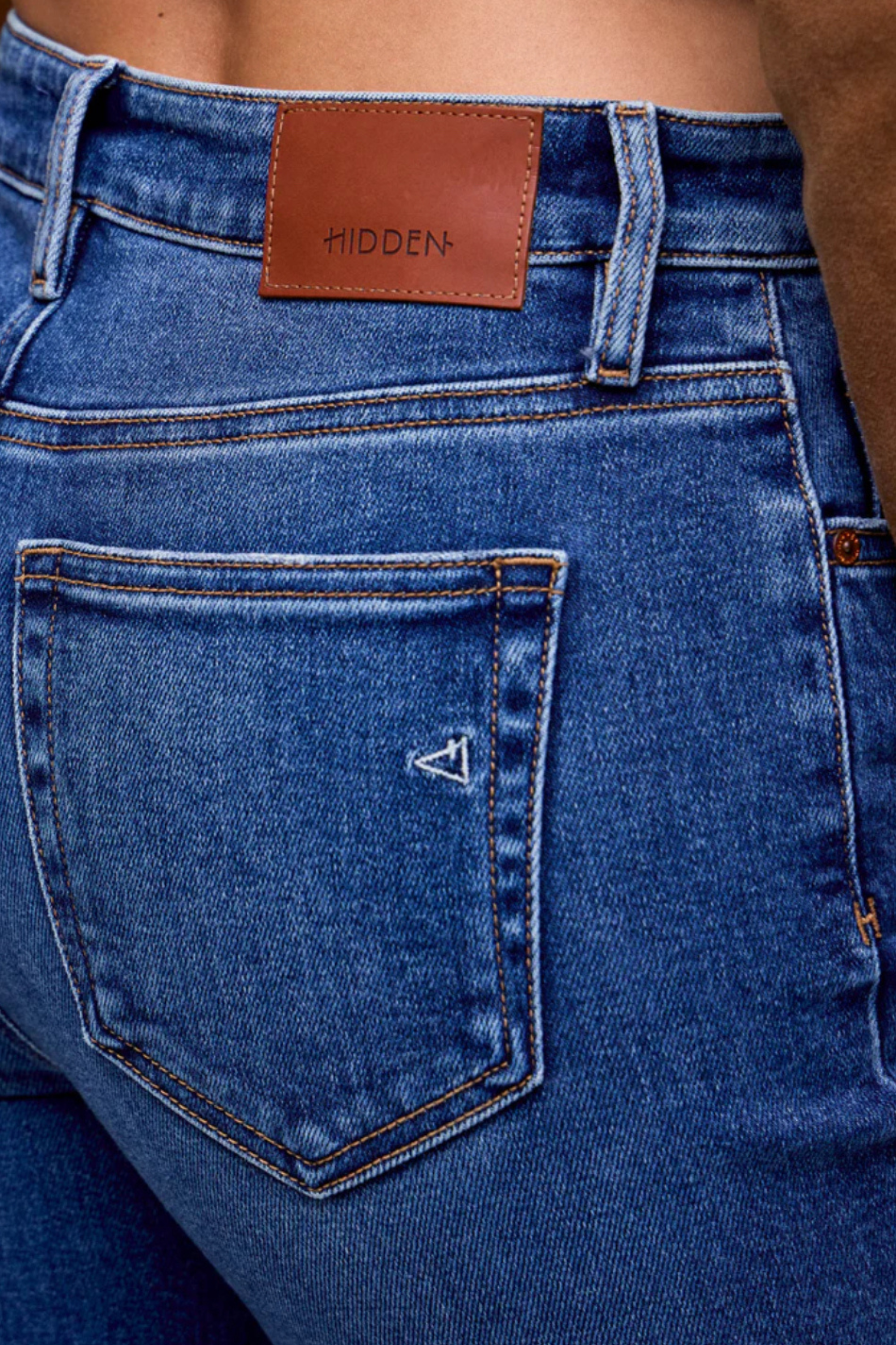 Ella High Rise Classic Jeans-Denim-Vixen Collection, Day Spa and Women's Boutique Located in Seattle, Washington