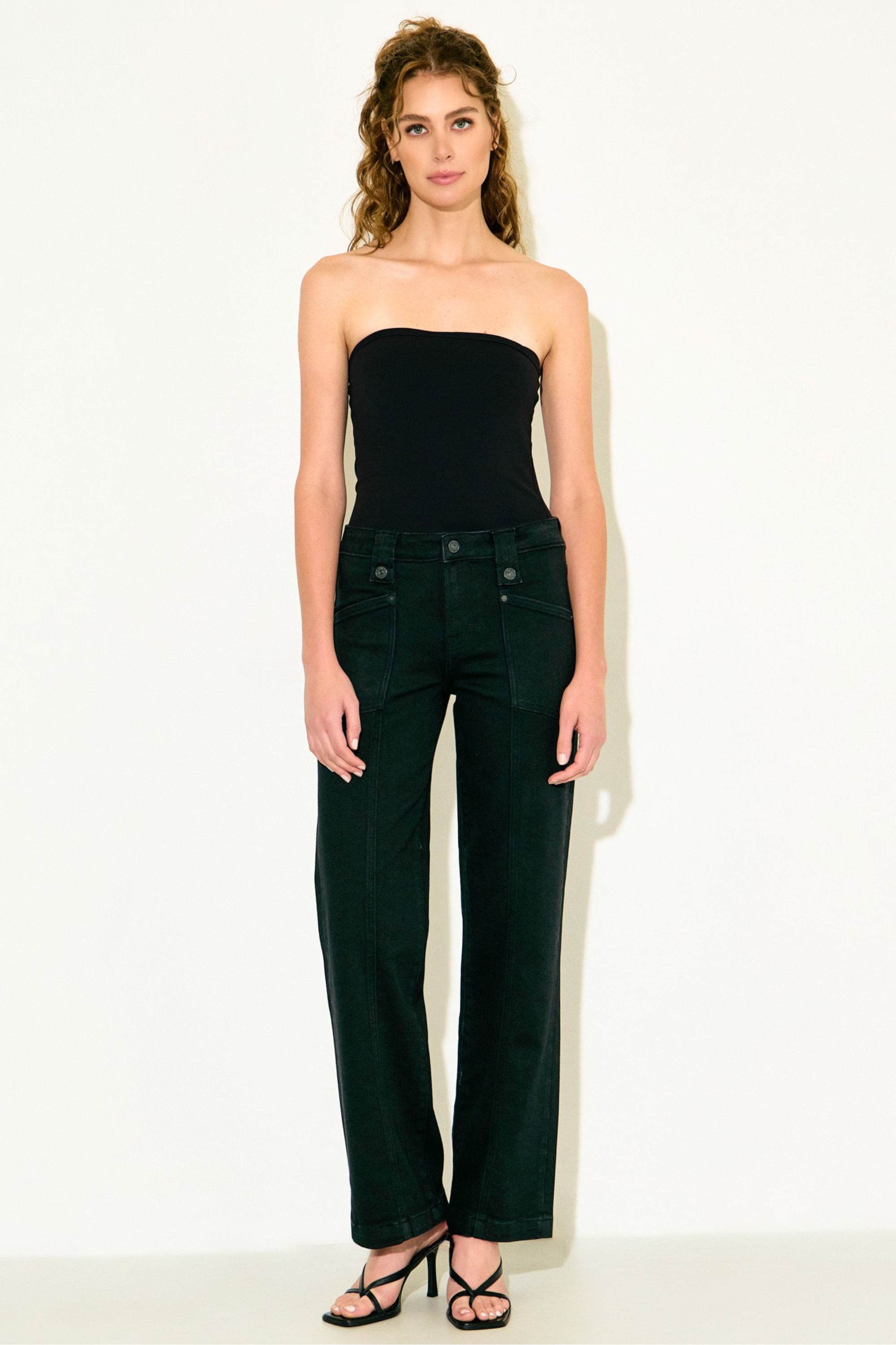 Hidden Ella Classic Straight Leg-Denim-Vixen Collection, Day Spa and Women's Boutique Located in Seattle, Washington