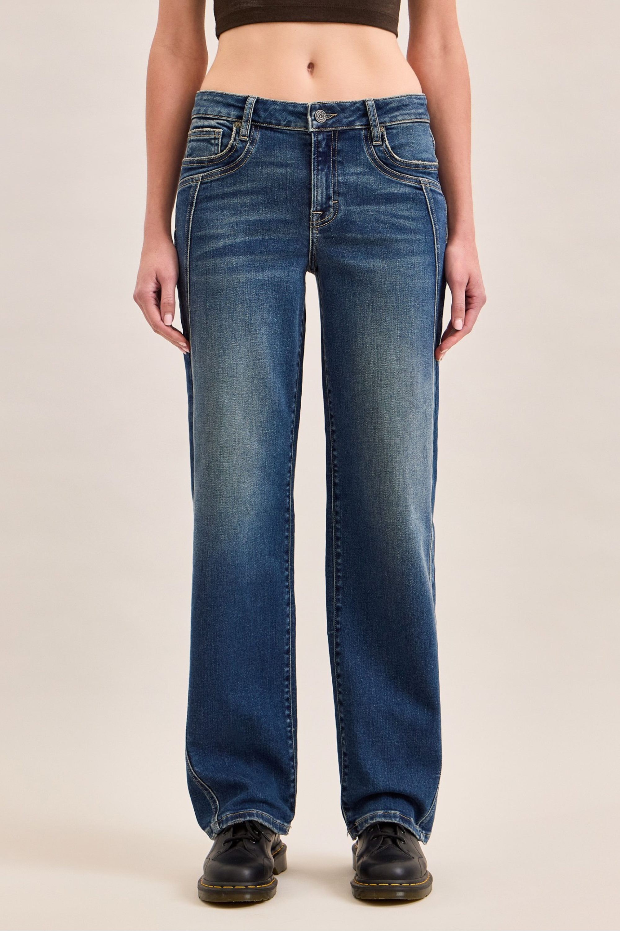Hidden Ella Straight Leg Side Panel-Denim-Vixen Collection, Day Spa and Women's Boutique Located in Seattle, Washington