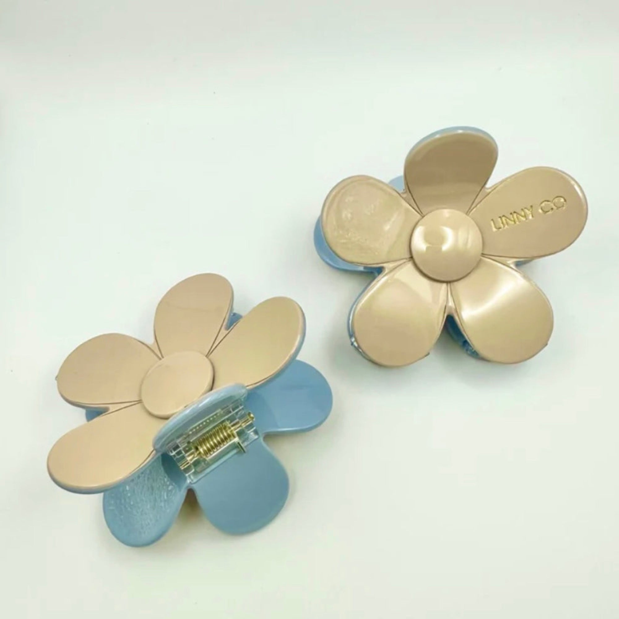 Gigi Flower Claw Clips-Hair Accessories-Vixen Collection, Day Spa and Women's Boutique Located in Seattle, Washington
