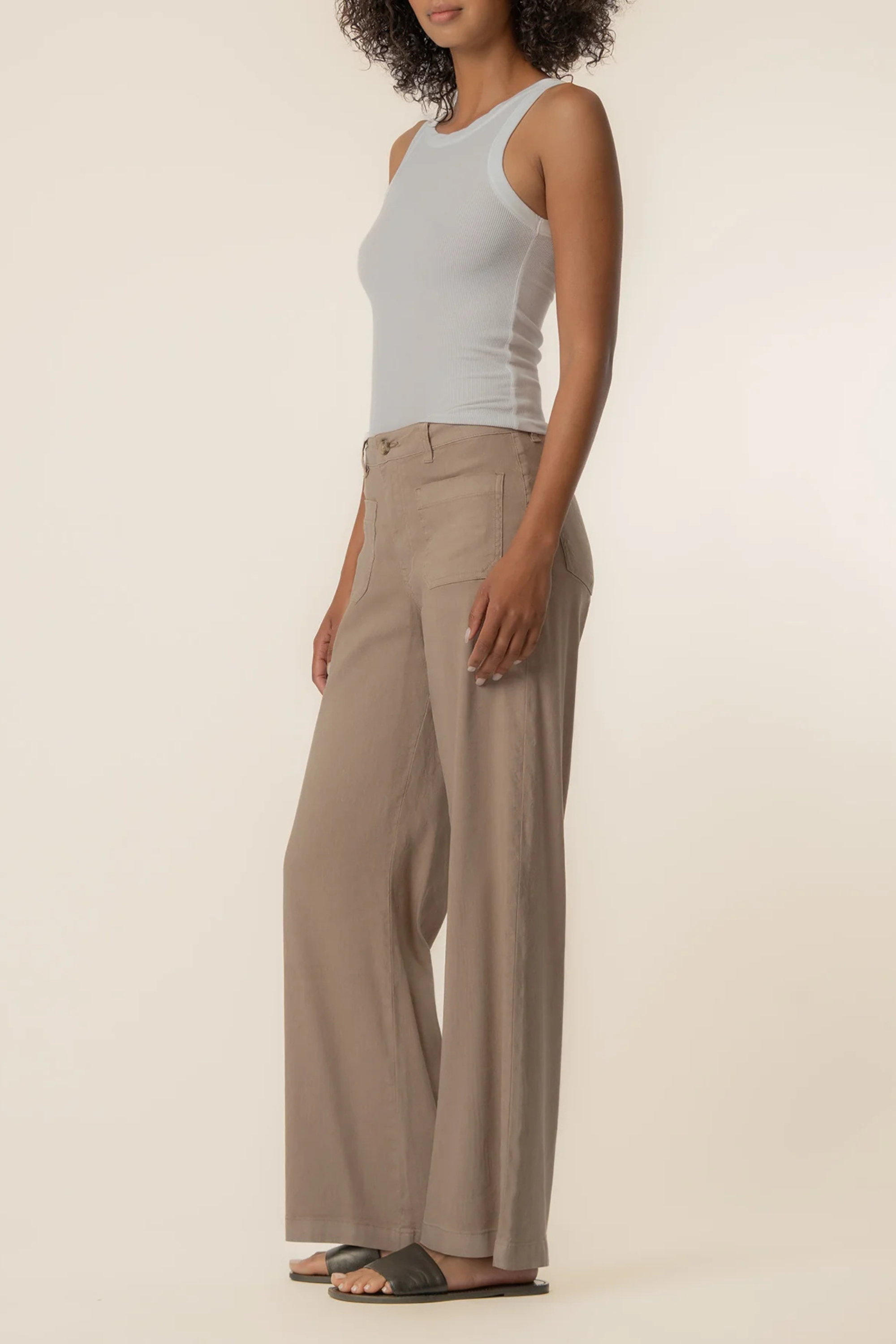 KUT Meg High Rise Wide Leg Patch Pocket Linen Trouser-Pants-Vixen Collection, Day Spa and Women's Boutique Located in Seattle, Washington
