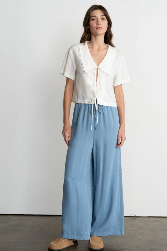 Lagoon Lace Blouse-Short Sleeves-Vixen Collection, Day Spa and Women's Boutique Located in Seattle, Washington