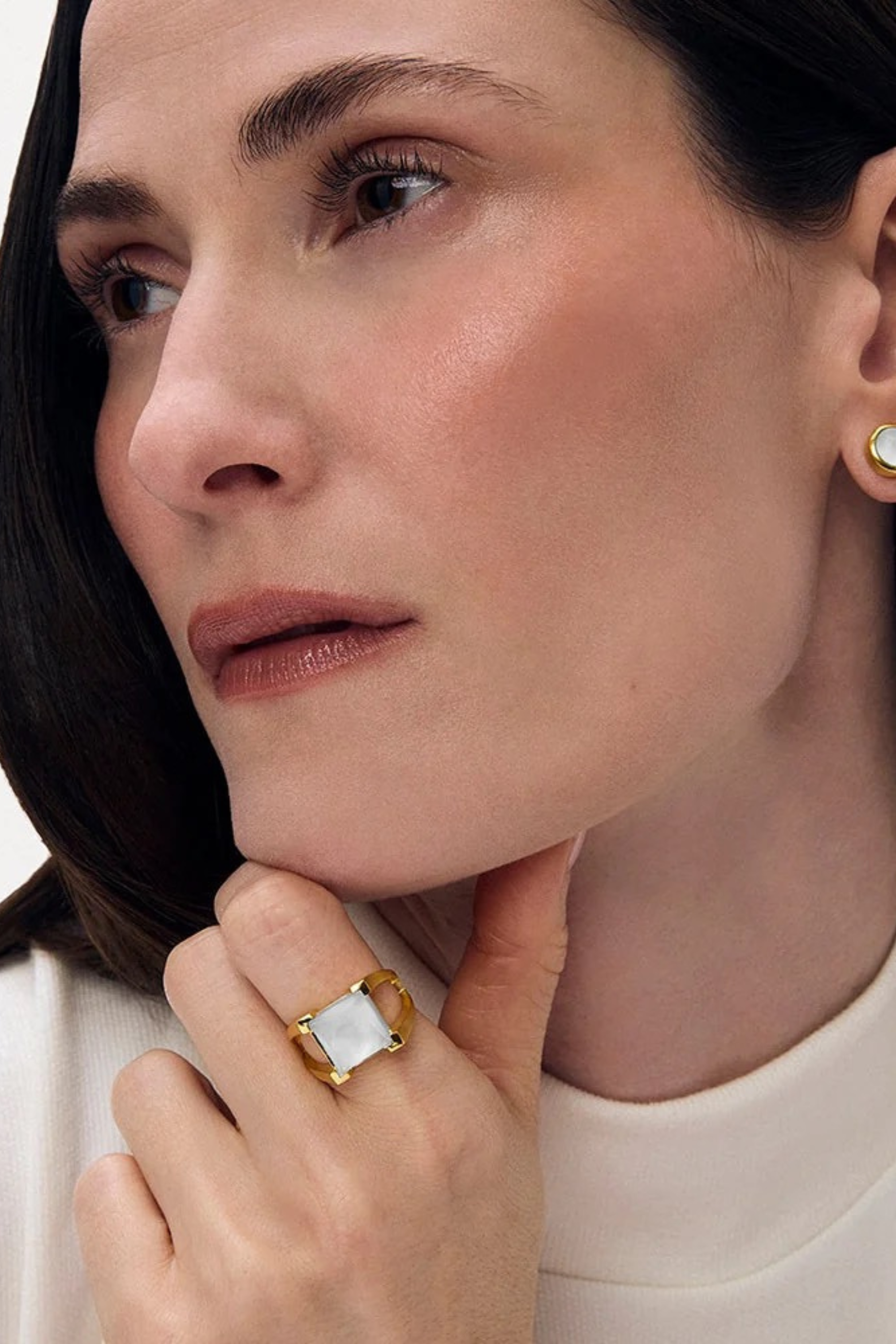 Mini Plaza Ring-Rings-Vixen Collection, Day Spa and Women's Boutique Located in Seattle, Washington
