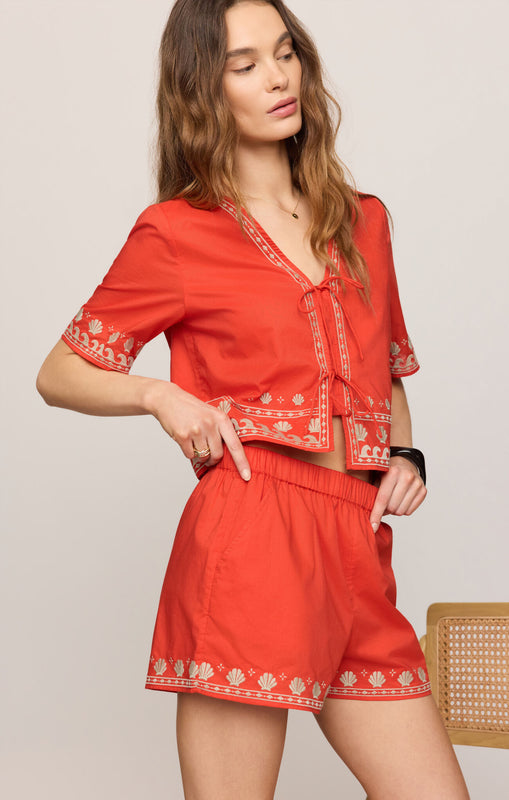 Cast Of Waves Top-Tops-Vixen Collection, Day Spa and Women's Boutique Located in Seattle, Washington