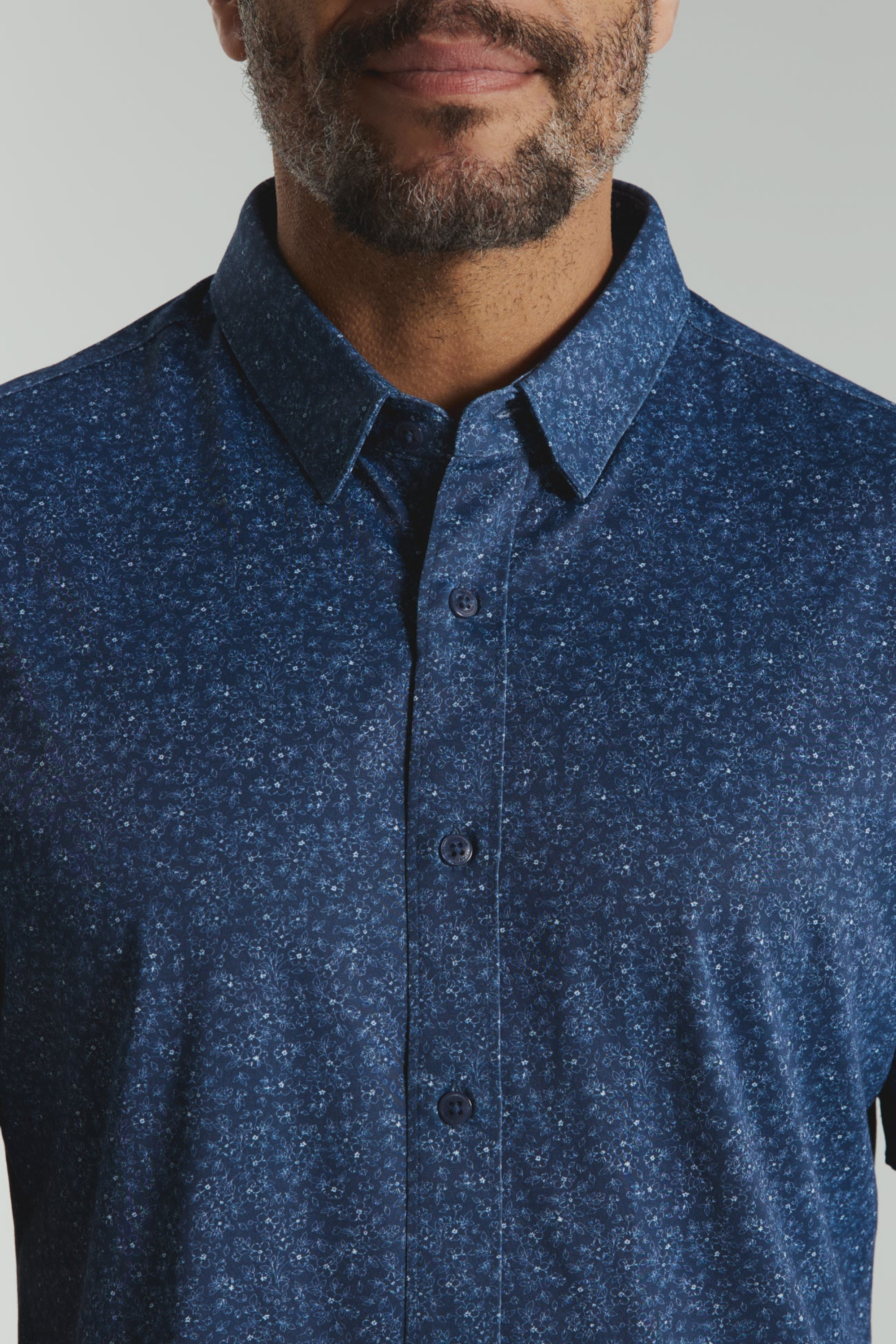 Velora Short Sleeve-Men's Tops-Vixen Collection, Day Spa and Women's Boutique Located in Seattle, Washington