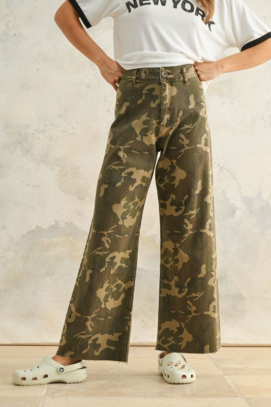 Women's Camo Wide Leg Pants | Vixen Collection