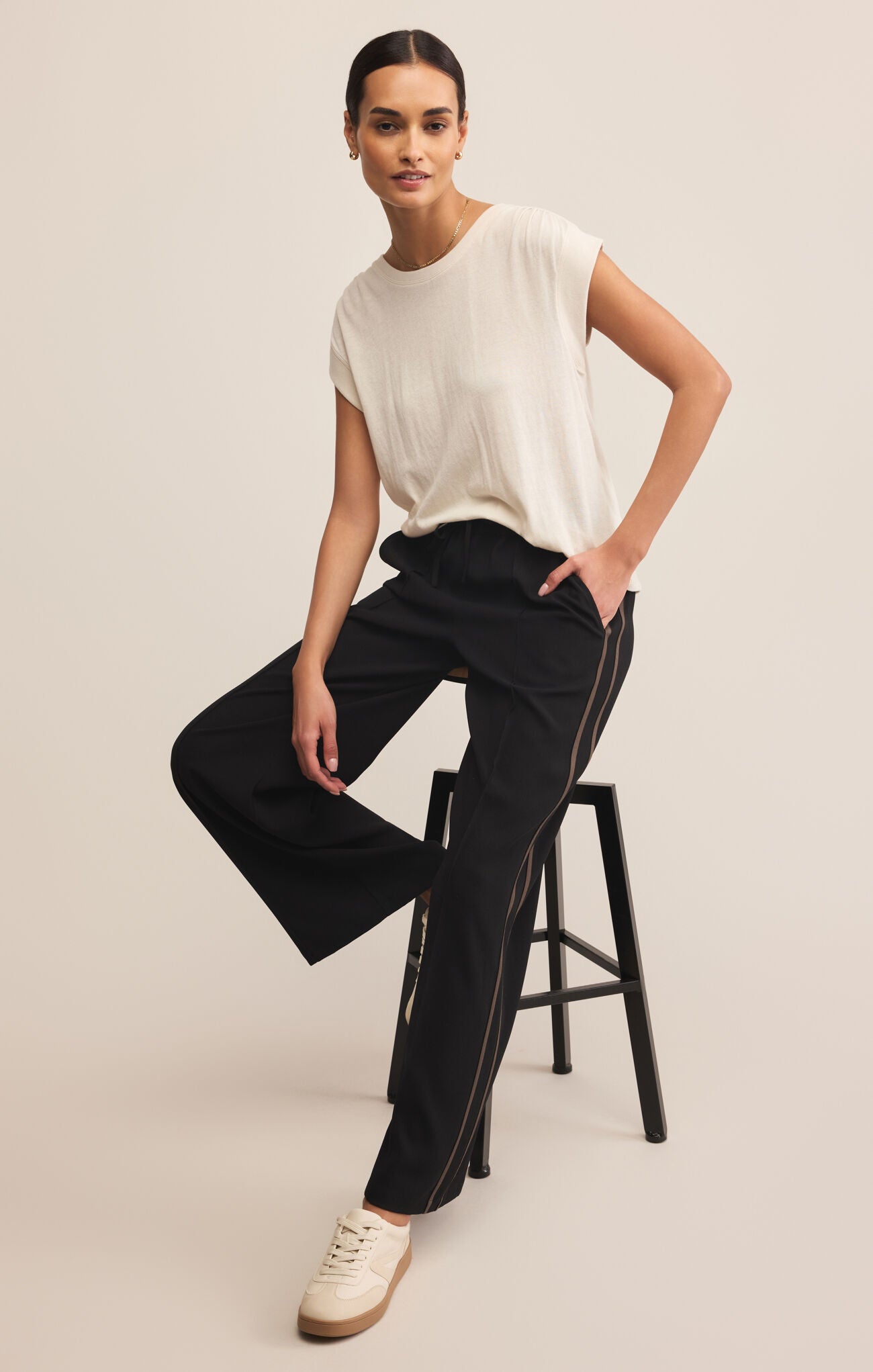 Saunder Track Pant-Pants-Vixen Collection, Day Spa and Women's Boutique Located in Seattle, Washington