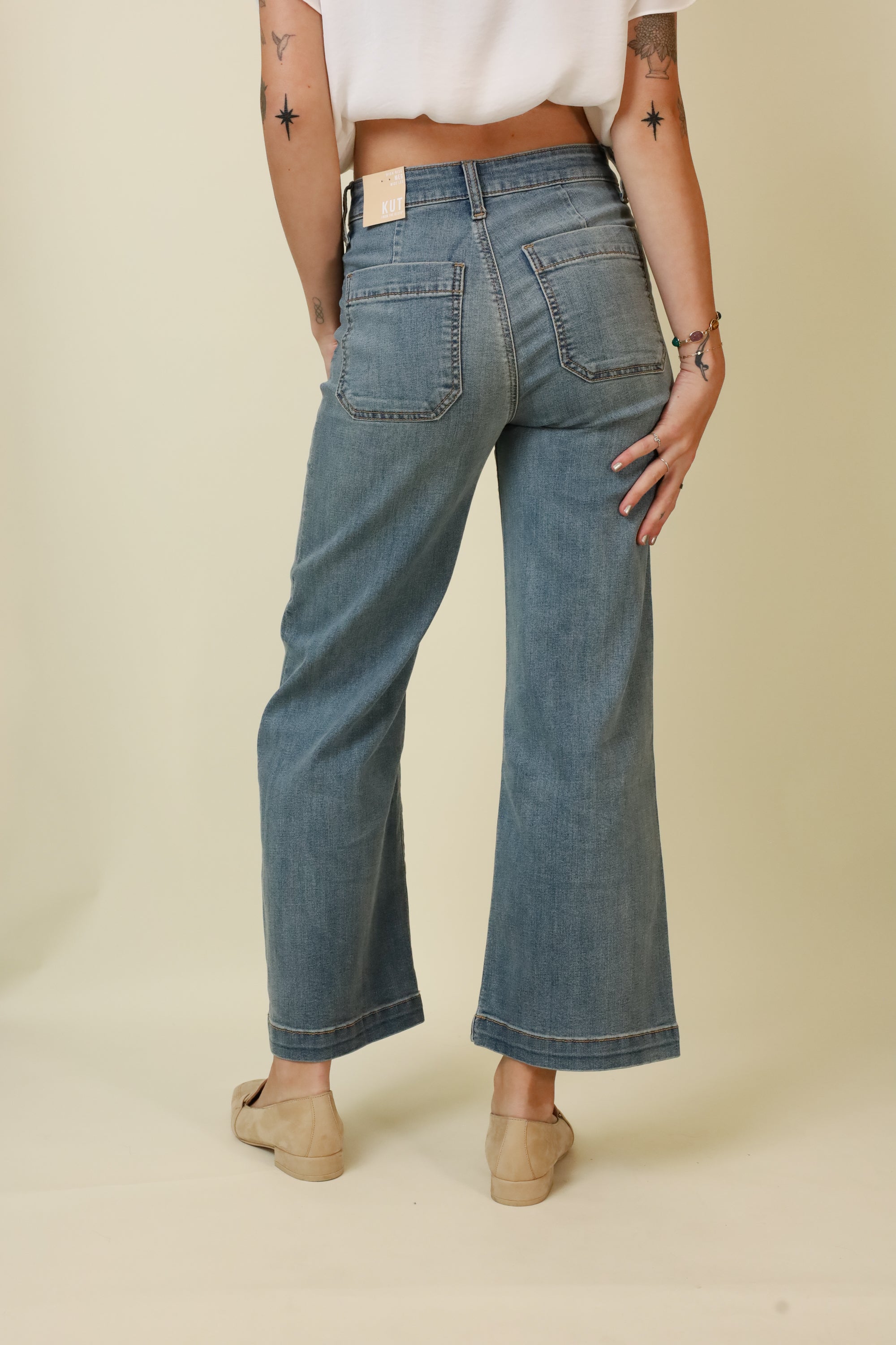 KUT Meg High Rise Wide Leg Patch Pockets Jeans-Denim-Vixen Collection, Day Spa and Women's Boutique Located in Seattle, Washington