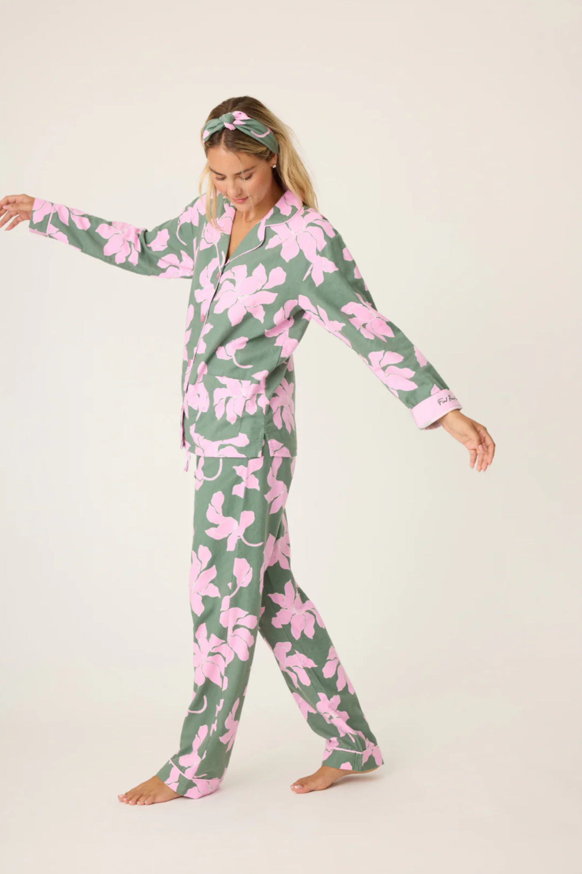 Find Peace Within Flannel PJ Set-Loungewear Set-Vixen Collection, Day Spa and Women's Boutique Located in Seattle, Washington