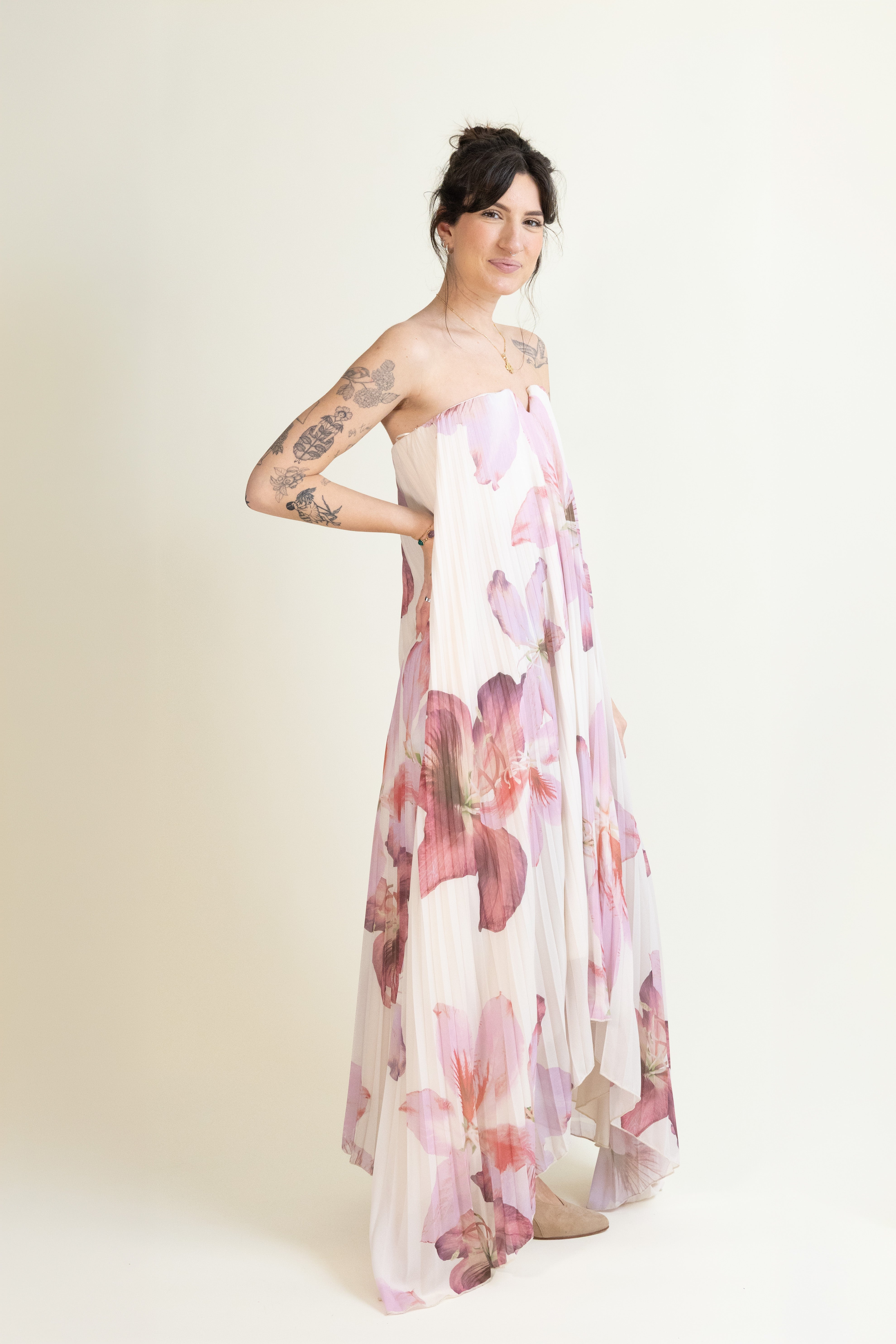 Laelia Whisper Maxi Dress-Dresses-Vixen Collection, Day Spa and Women's Boutique Located in Seattle, Washington