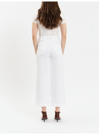 Valley Girl-Denim-Vixen Collection, Day Spa and Women's Boutique Located in Seattle, Washington