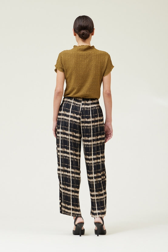 Odette Pleated Pants-Pants-Vixen Collection, Day Spa and Women's Boutique Located in Seattle, Washington