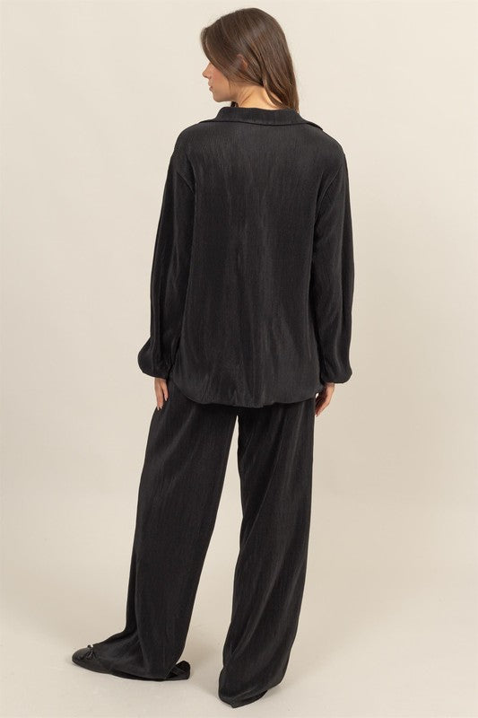 Dark Noir Two-Piece-Loungewear Set-Vixen Collection, Day Spa and Women's Boutique Located in Seattle, Washington