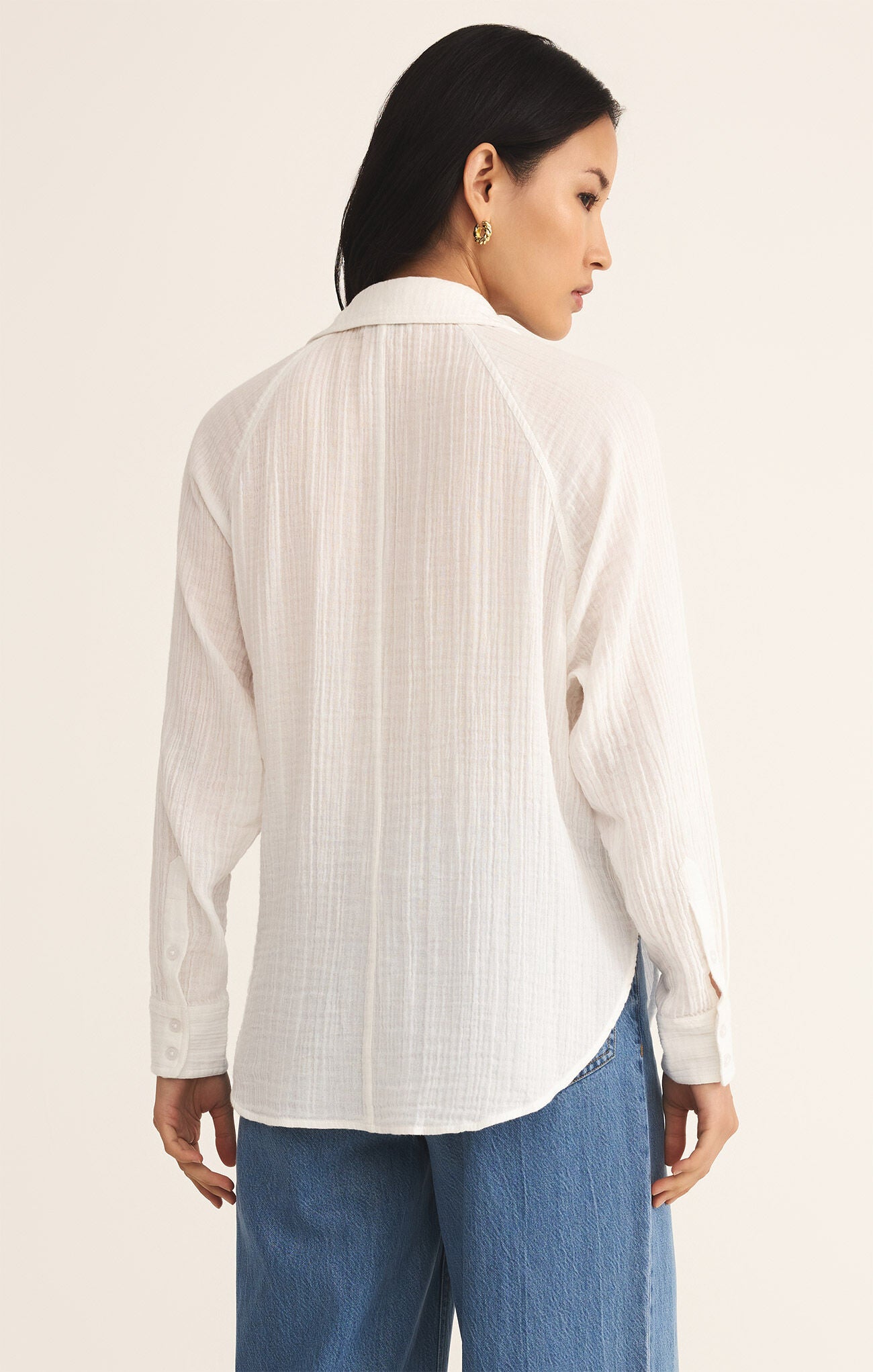 The Perfect Airy Top-Long Sleeves-Vixen Collection, Day Spa and Women's Boutique Located in Seattle, Washington