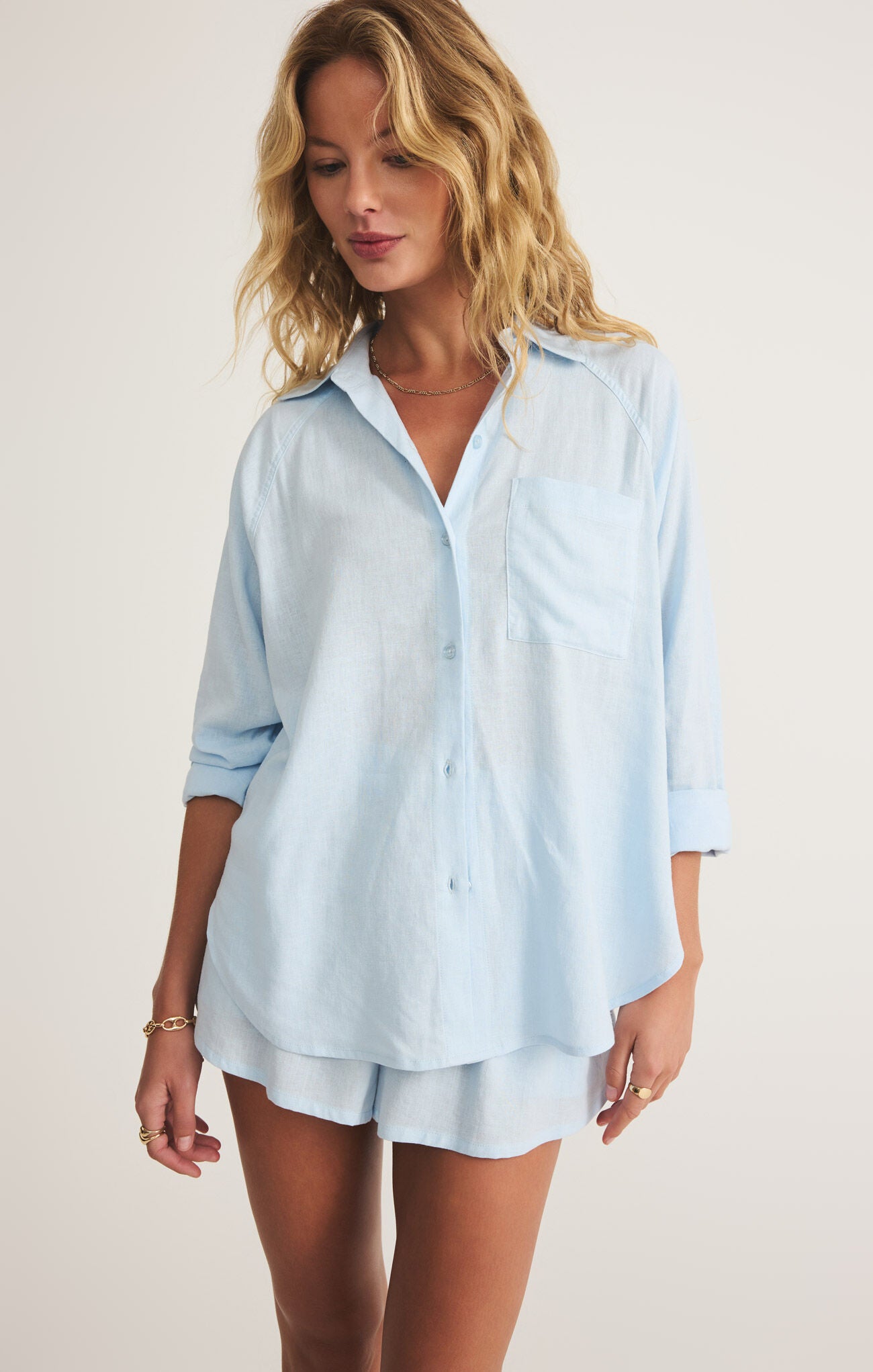 The Perfect Linen Top-Long Sleeves-Vixen Collection, Day Spa and Women's Boutique Located in Seattle, Washington