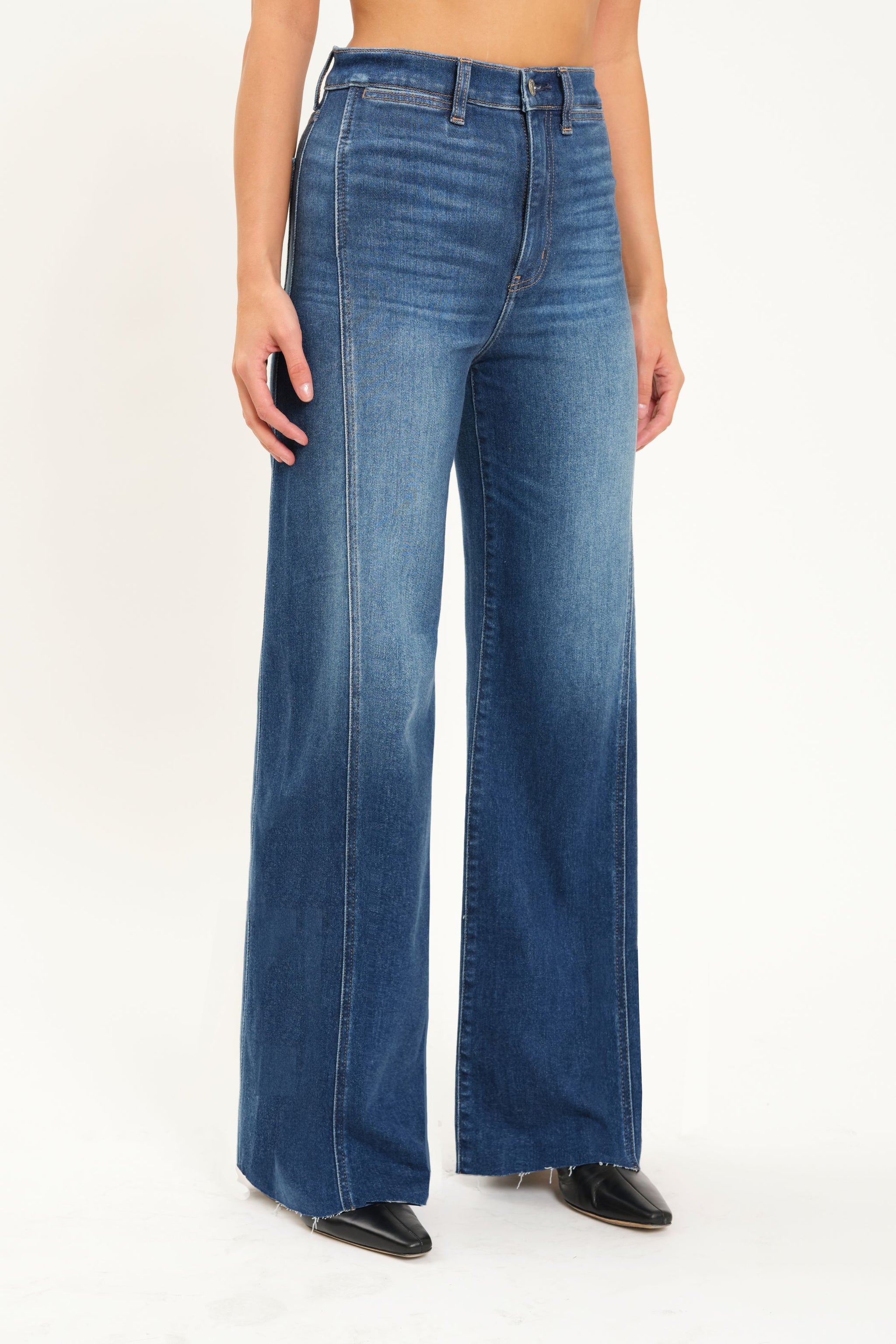 DAZE Far Out Wide Leg-Denim-Vixen Collection, Day Spa and Women's Boutique Located in Seattle, Washington